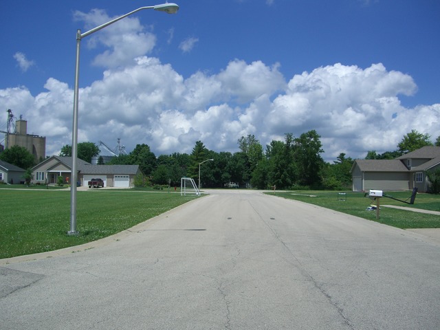 503 Loraine Street Property Photo 2