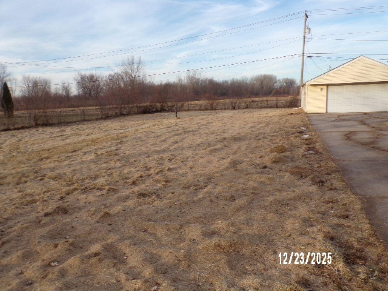 16713 10th Avenue Property Photo 4