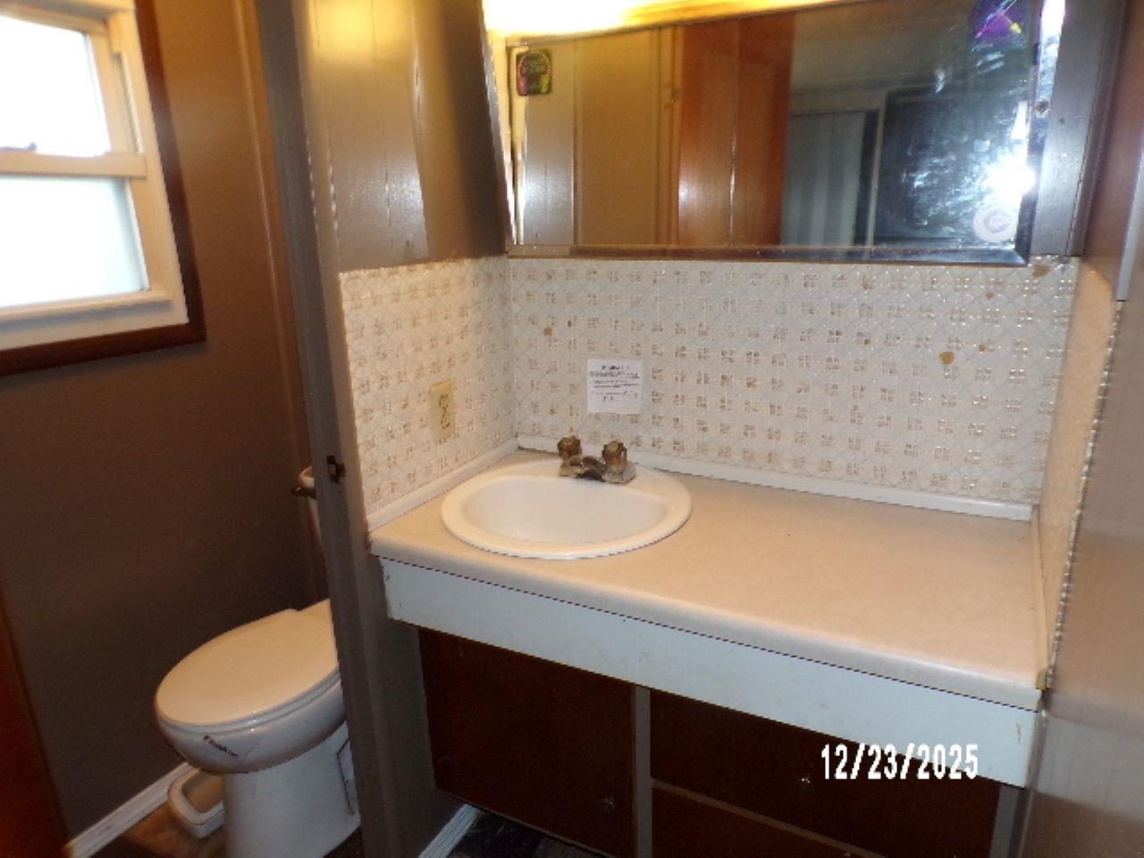 16713 10th Avenue Property Photo 8