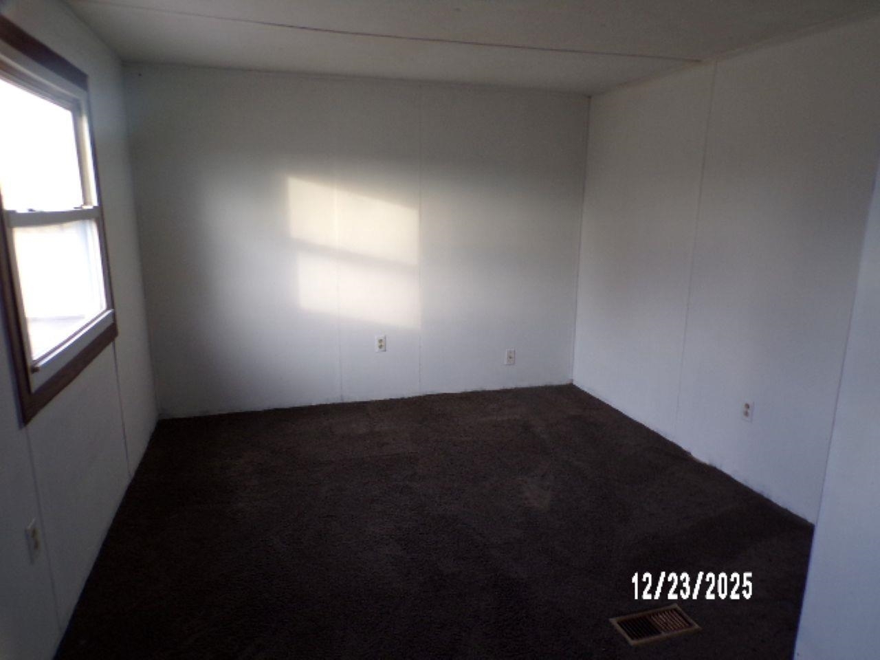 16713 10th Avenue Property Photo 10
