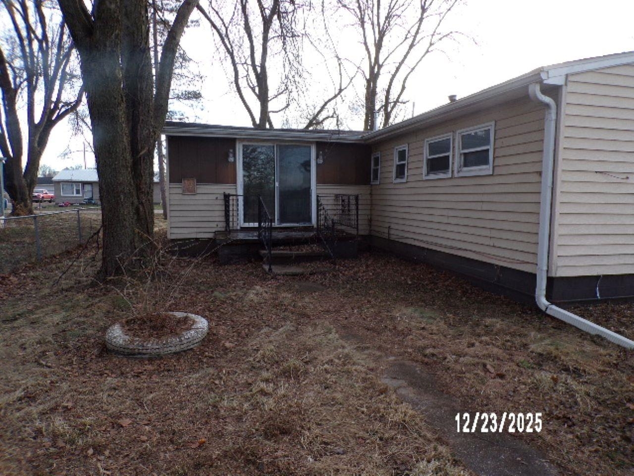 16713 10th Avenue Property Photo 12