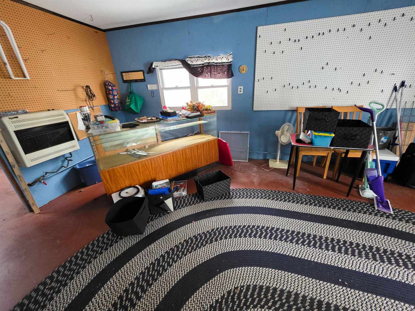 105 S Watkins Street Property Photo 26