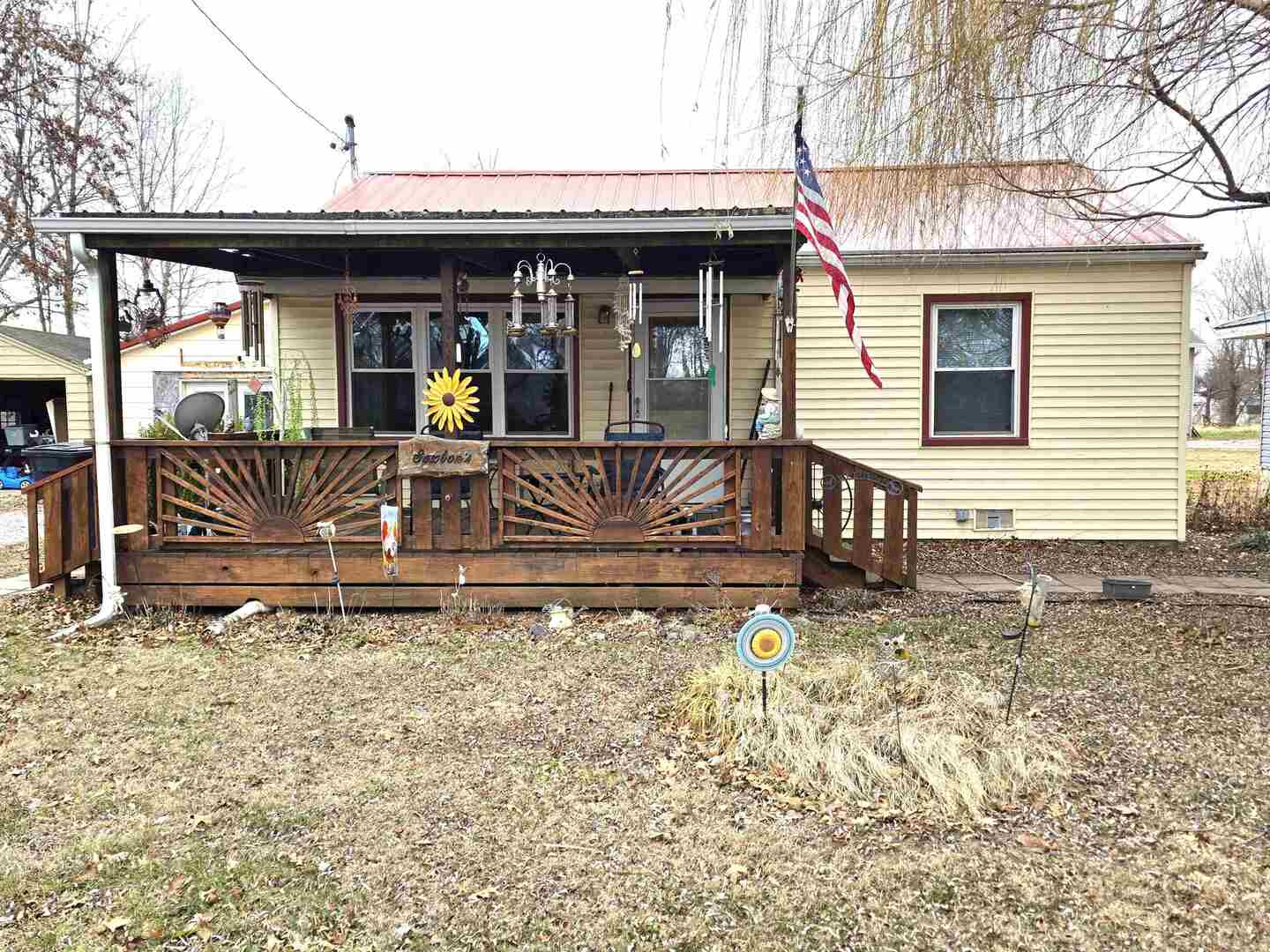 105 S Watkins Street Property Photo 30