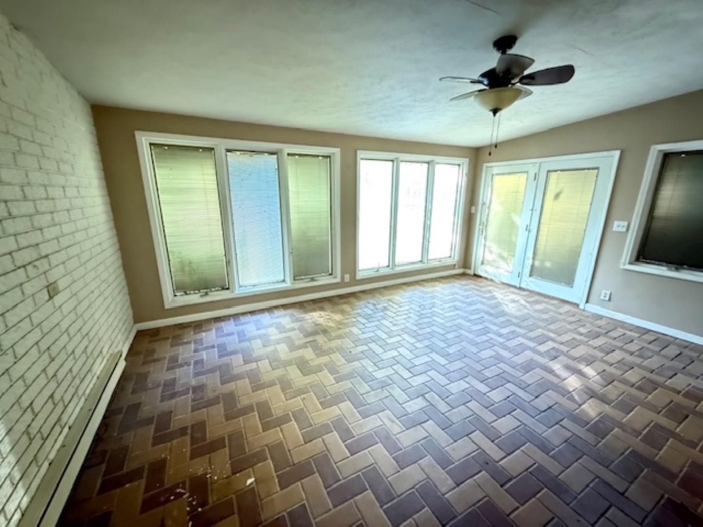 11035 Avery Road Property Photo 9