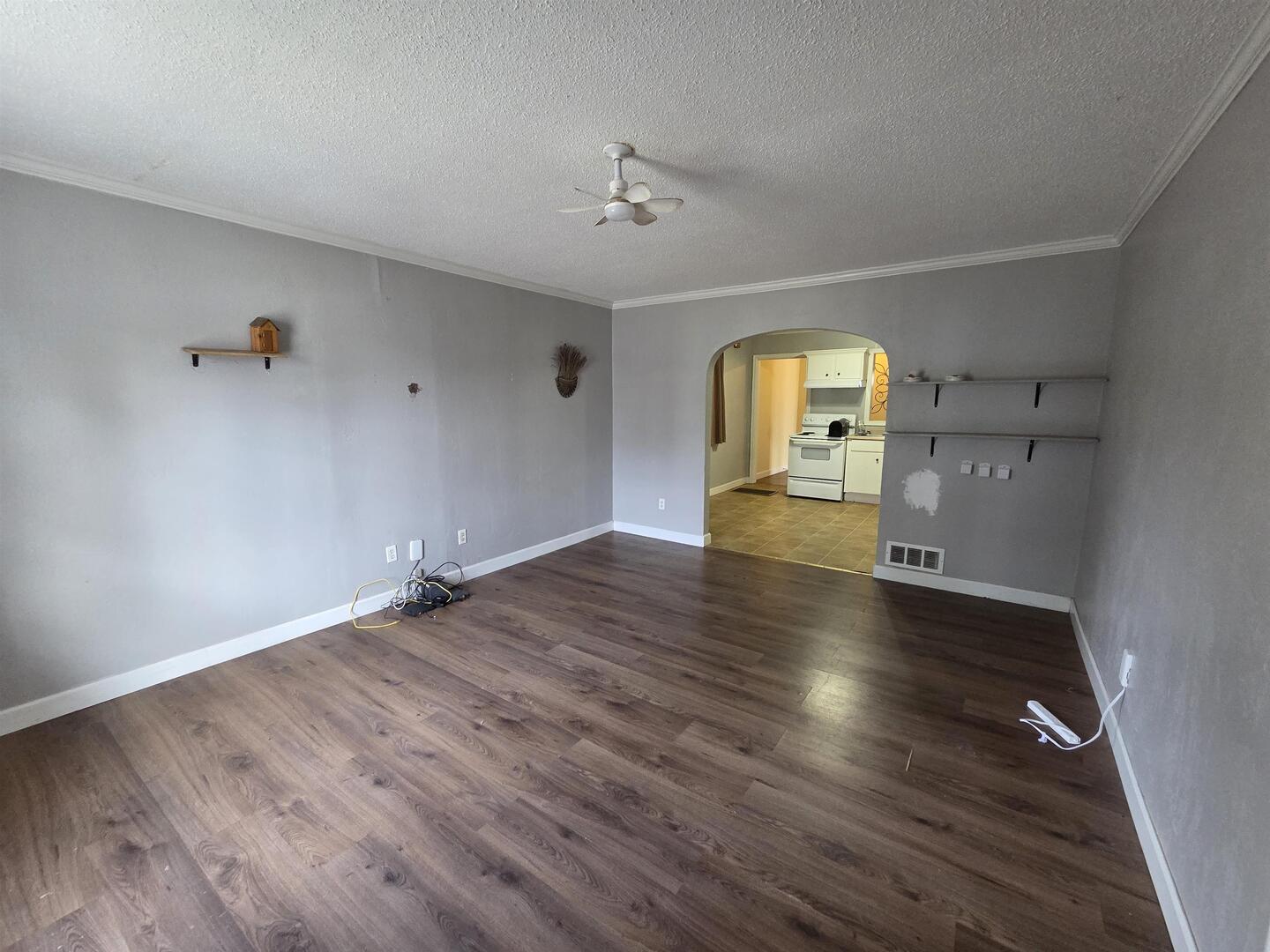 710 S Main Street Property Photo 5