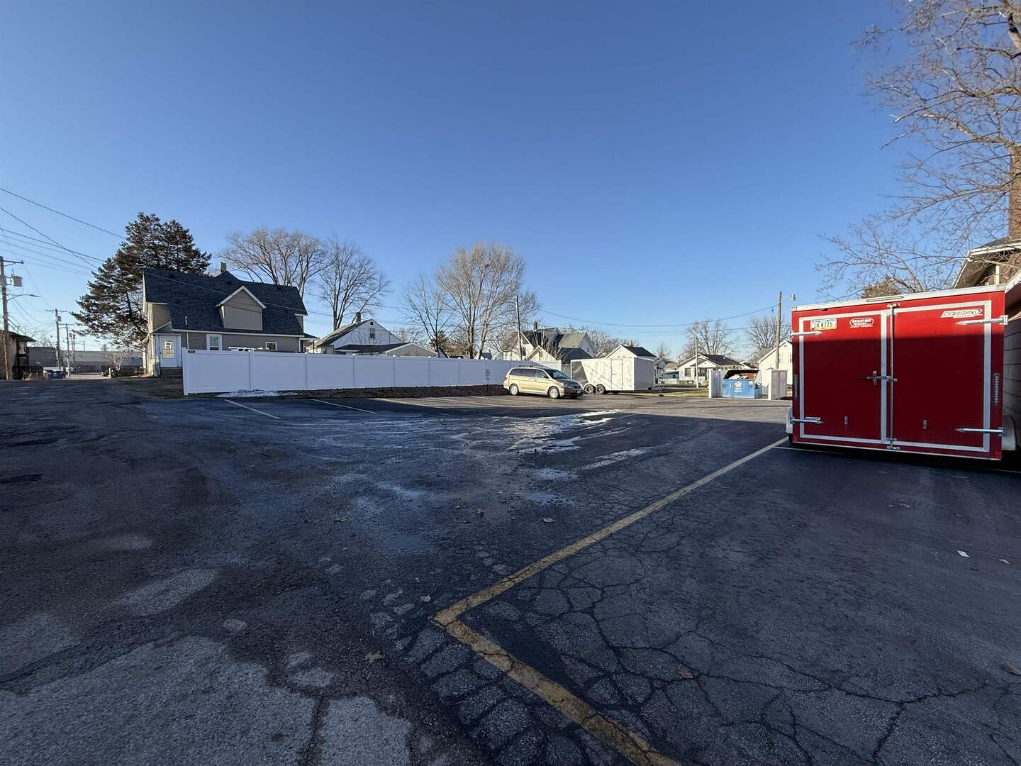 1546 W Locust Street Property Photo 3