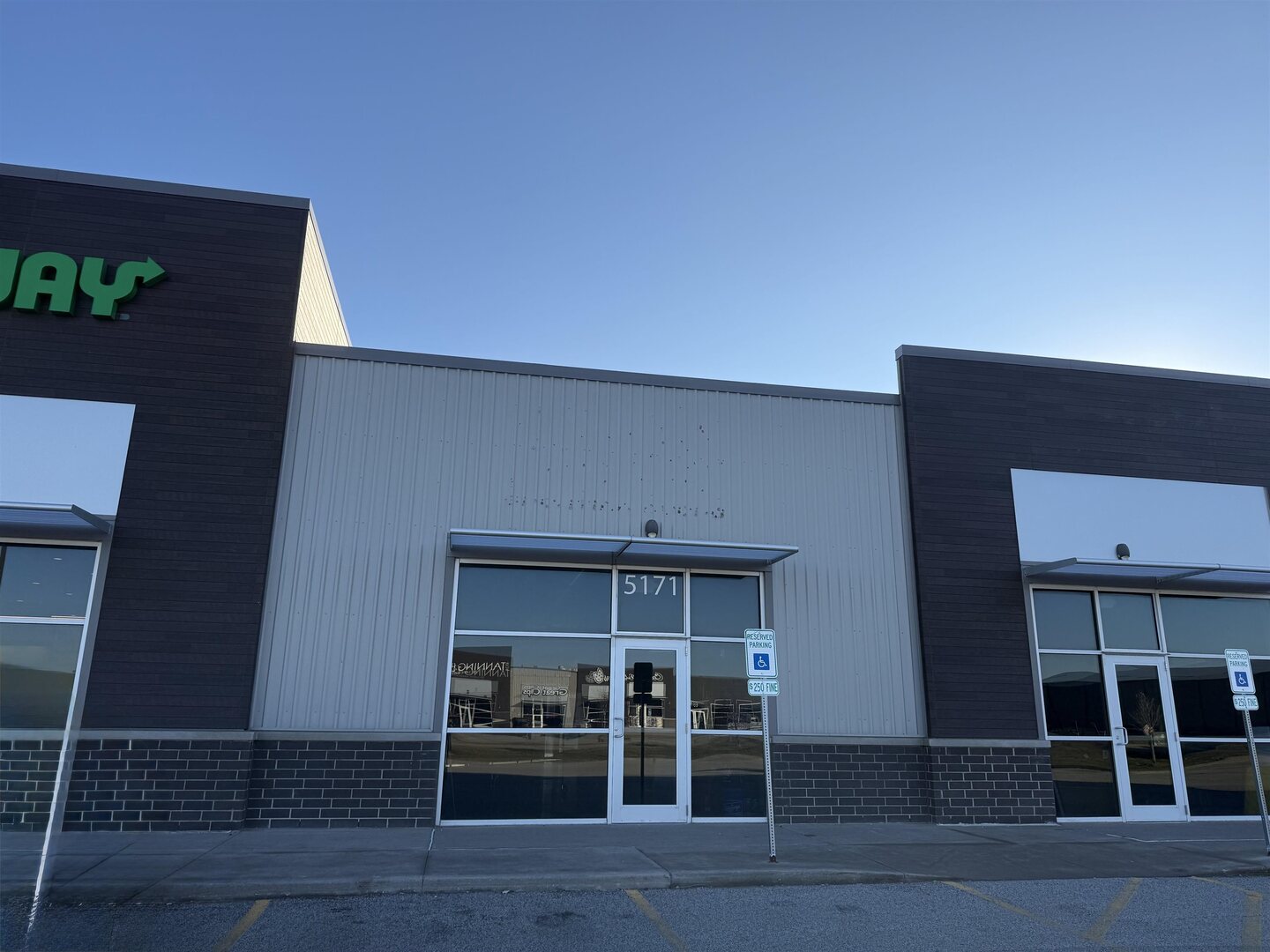 5167-5171 Competition Drive Property Photo 3