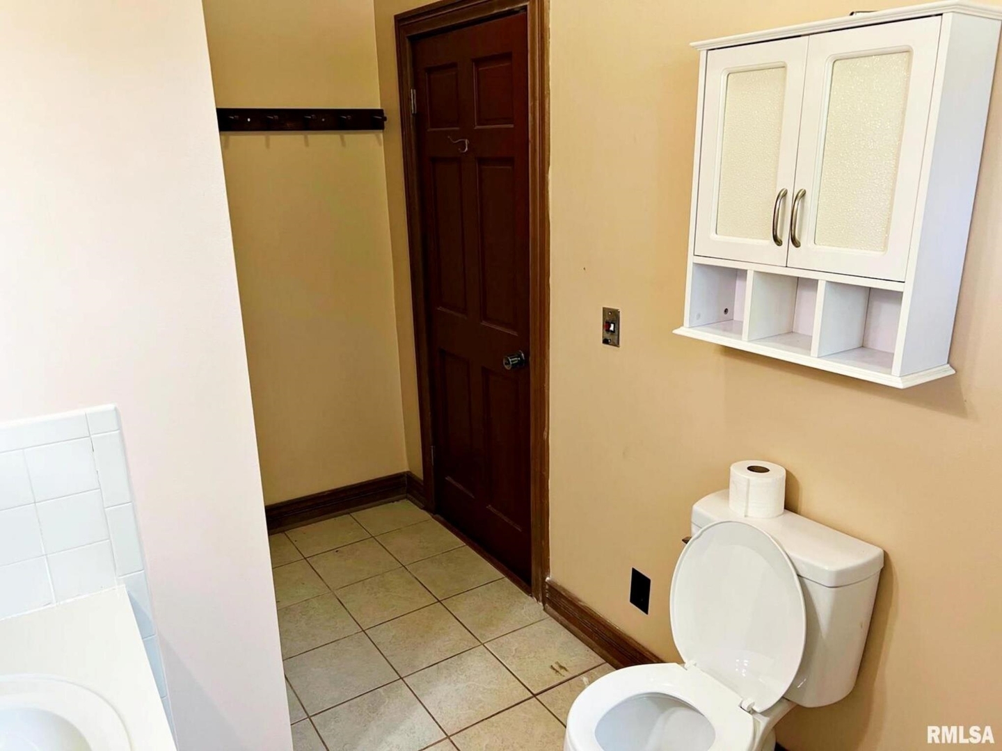 500 Metropolis Street Property Photo 12