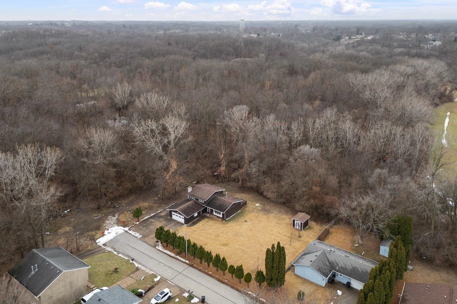 8412 10th Street Property Photo 6