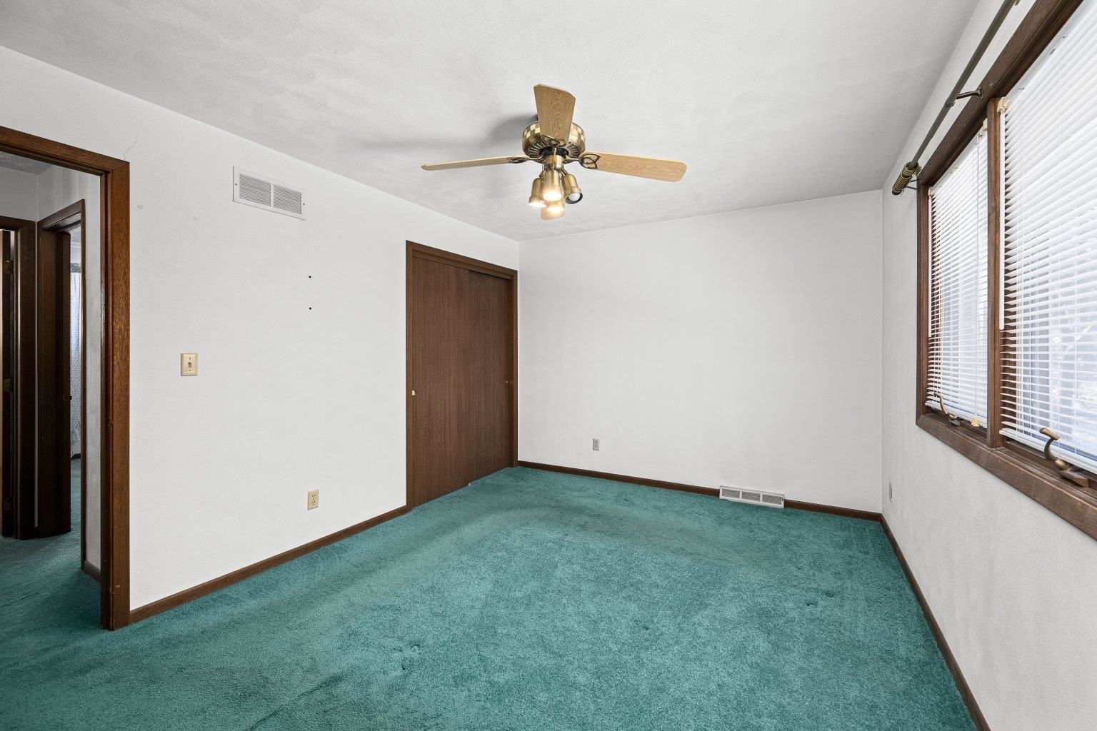8412 10th Street Property Photo 25