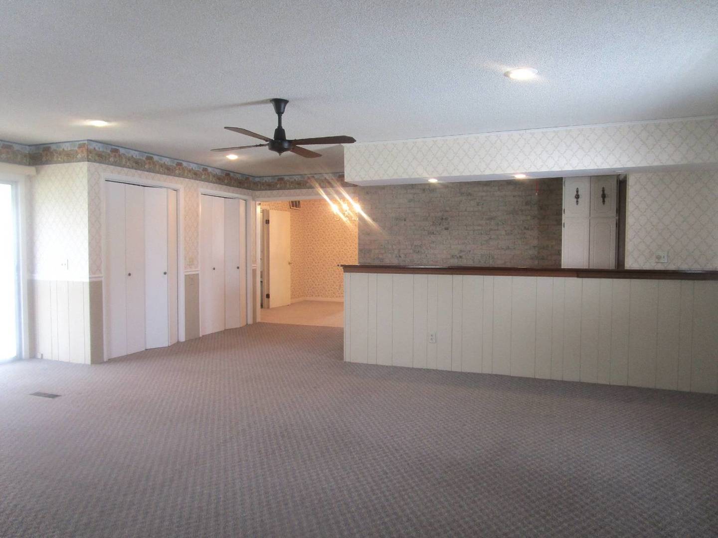 306 College Boulevard Property Photo 12