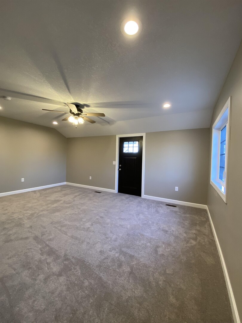 25130 Valley Dr Drive Property Photo 38