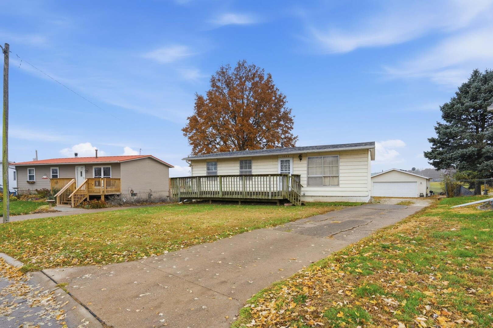 1495 Glenwood Drive, Leclaire, IA 52753 | MLS#: 100000658 | Leclaire Real  Estate