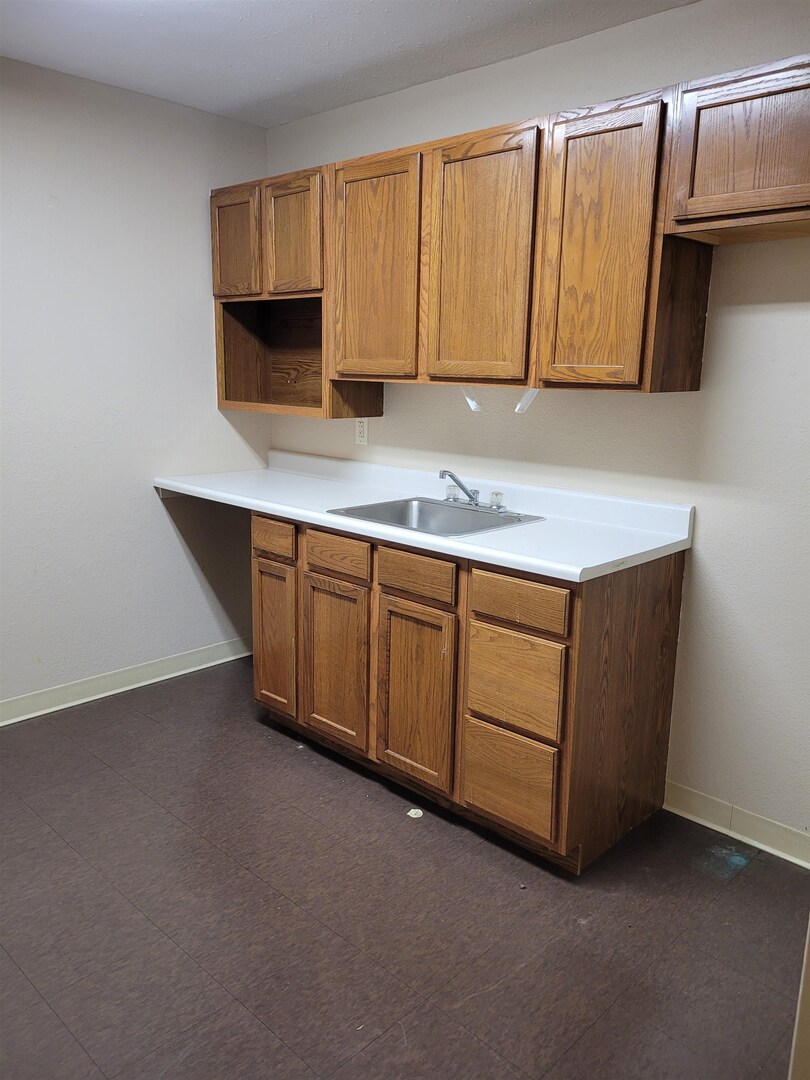 4111 N Watertower Place Property Photo 8