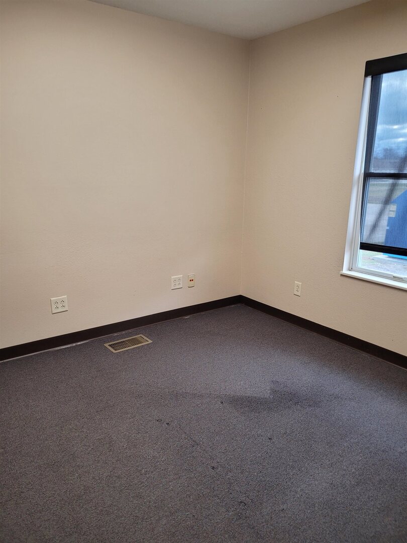 4111 N Watertower Place Property Photo 11