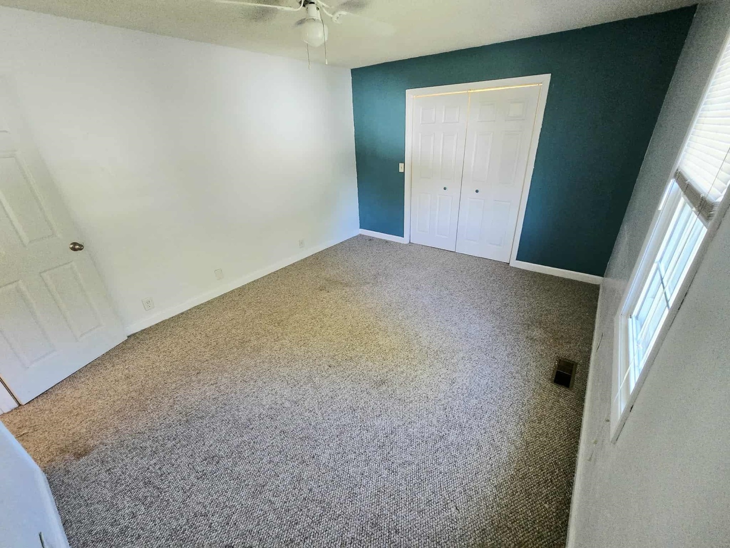 108 Mockingbird Lane Property Photo 38
