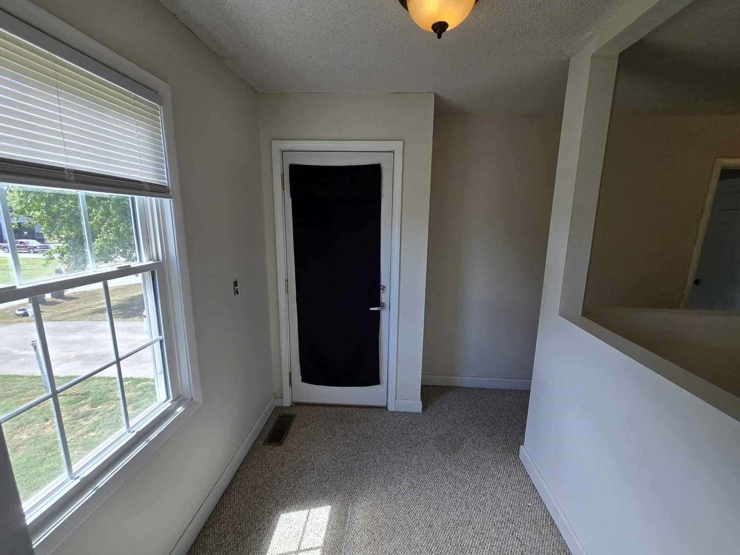 108 Mockingbird Lane Property Photo 40