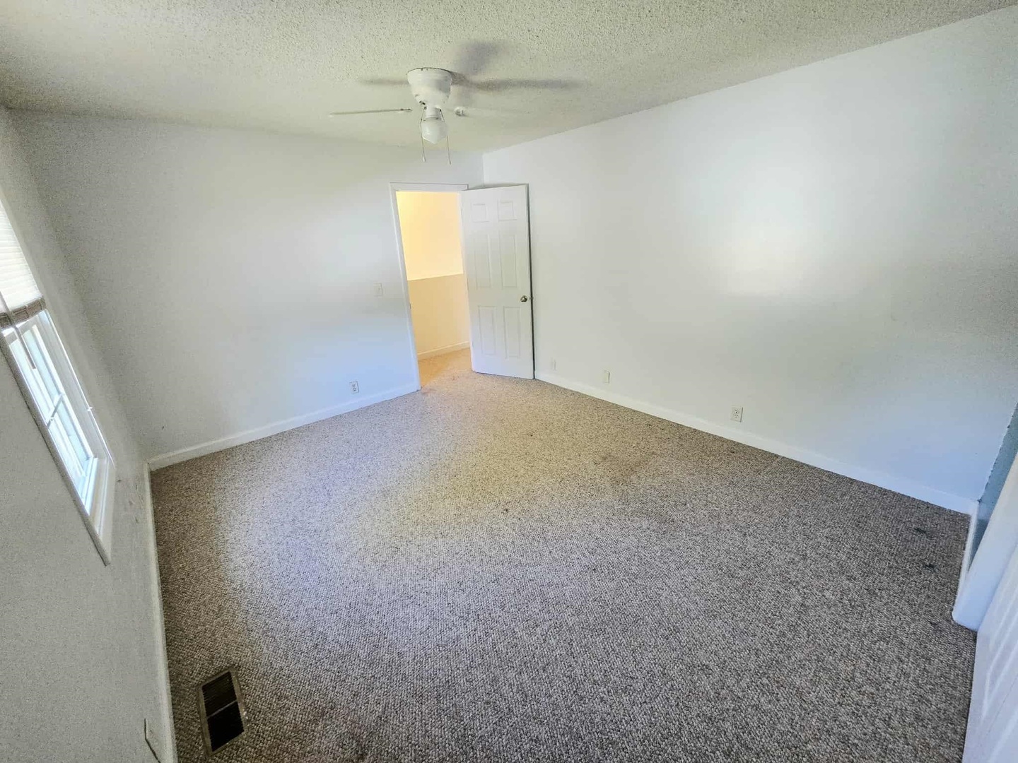 108 Mockingbird Lane Property Photo 43