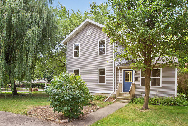 431 E 11th Street Property Photo 1