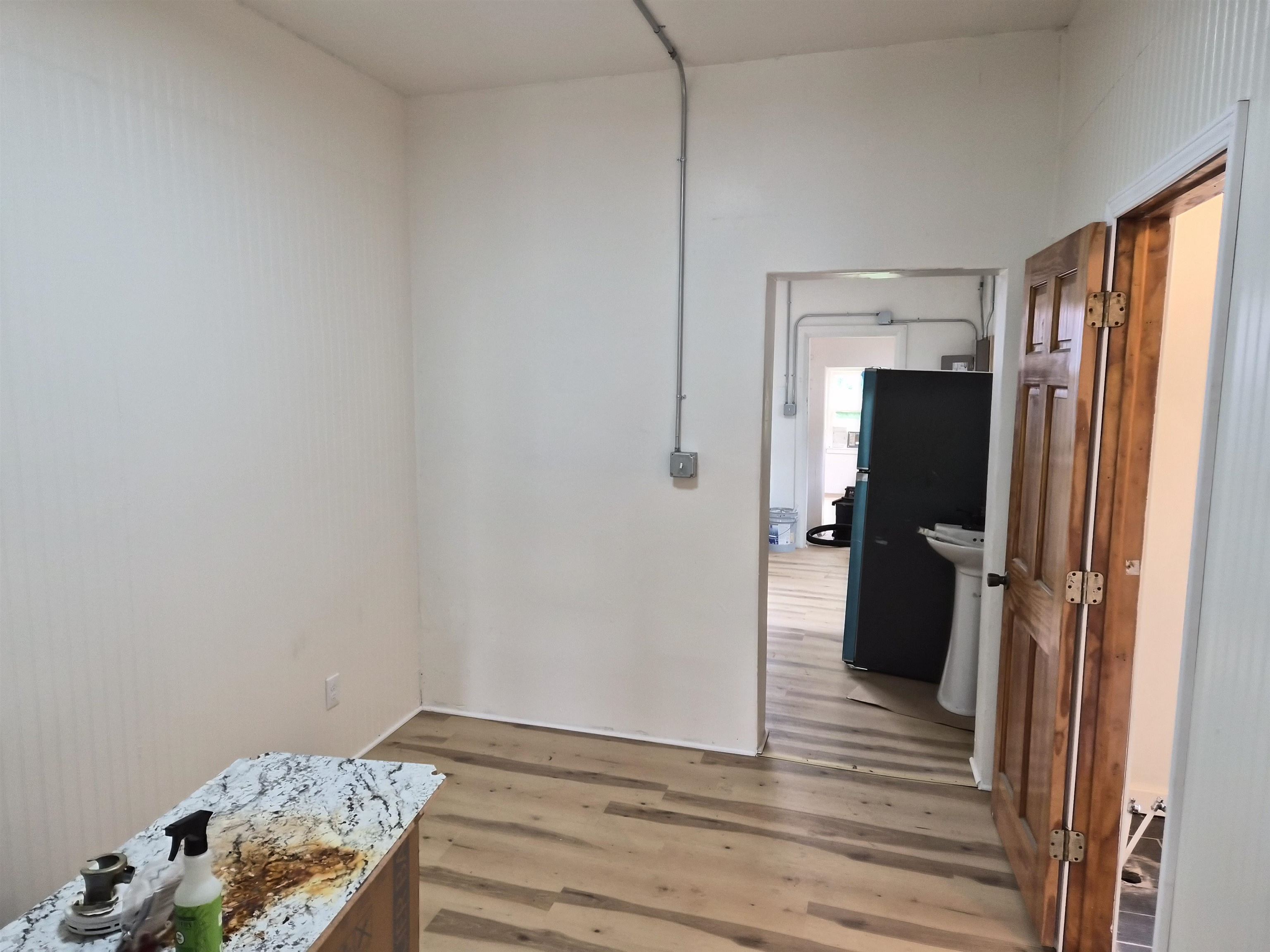 722 Payson Avenue Property Photo 5