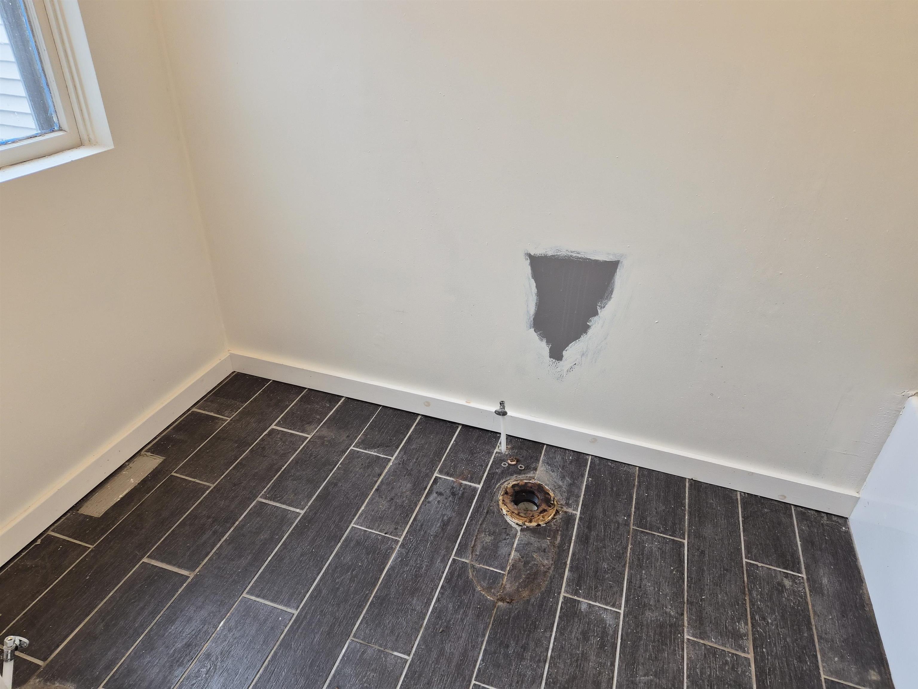 722 Payson Avenue Property Photo 8