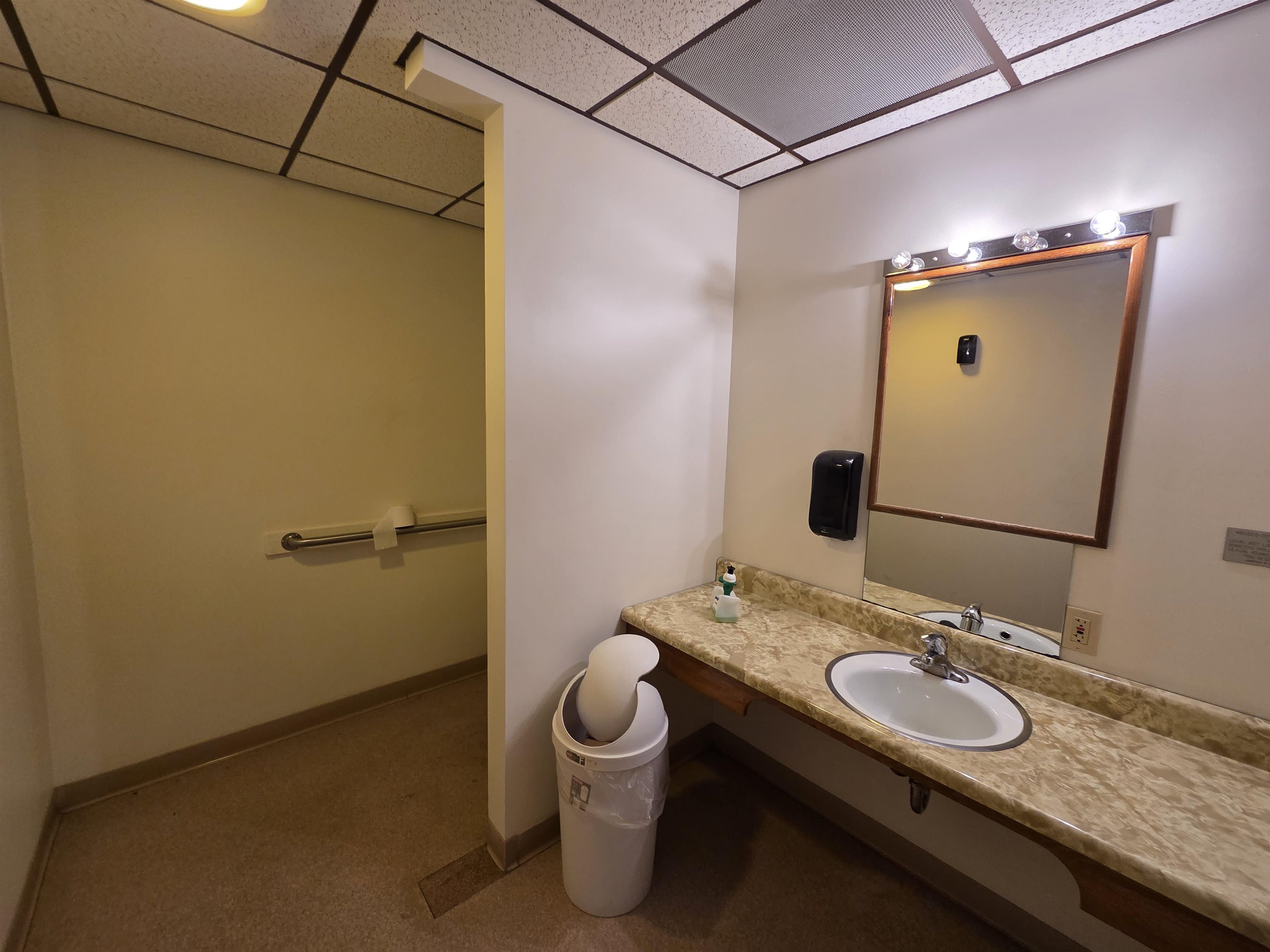 418 S 36th Street Property Photo 10