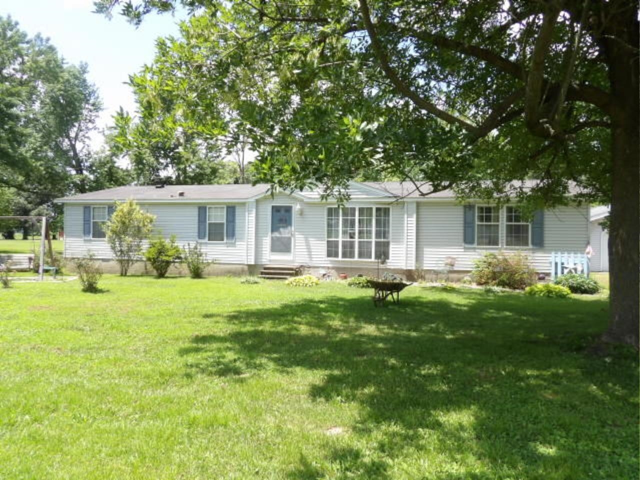 1117 Cannon Lane Property Photo 2