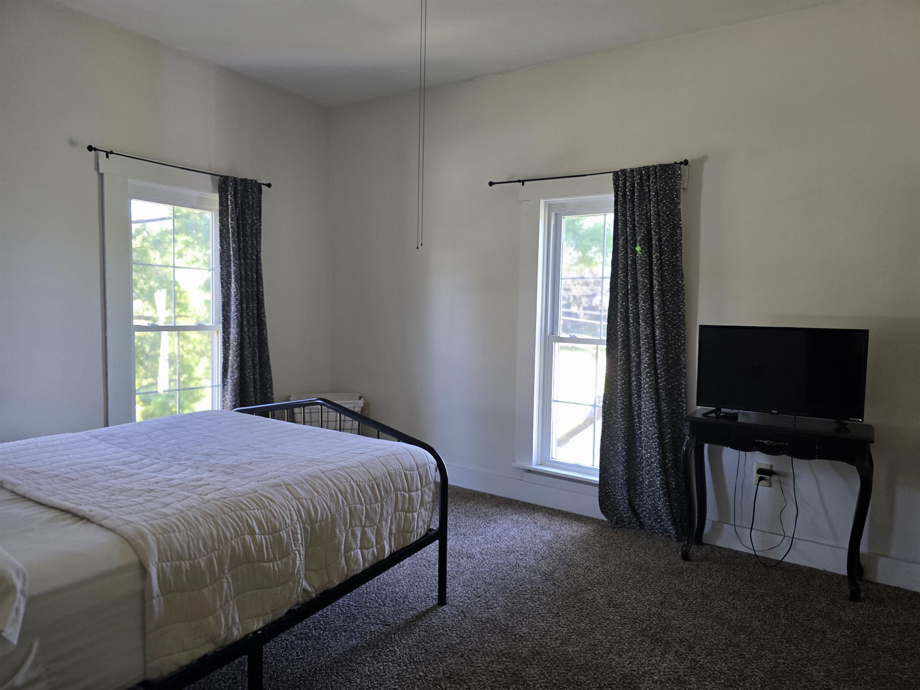 729 Locust Street Property Photo 19