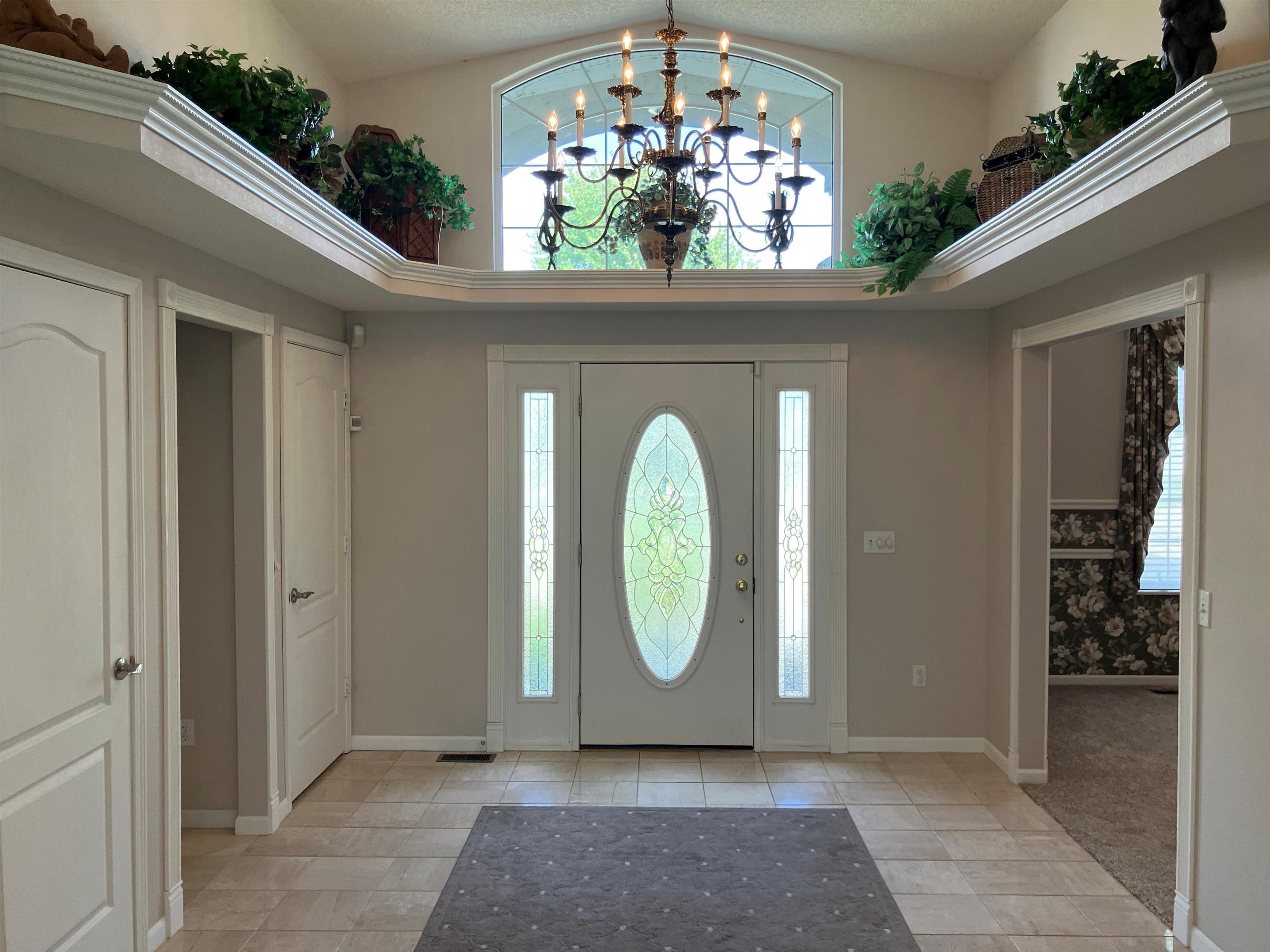 4932 Lake View Drive Property Photo 2