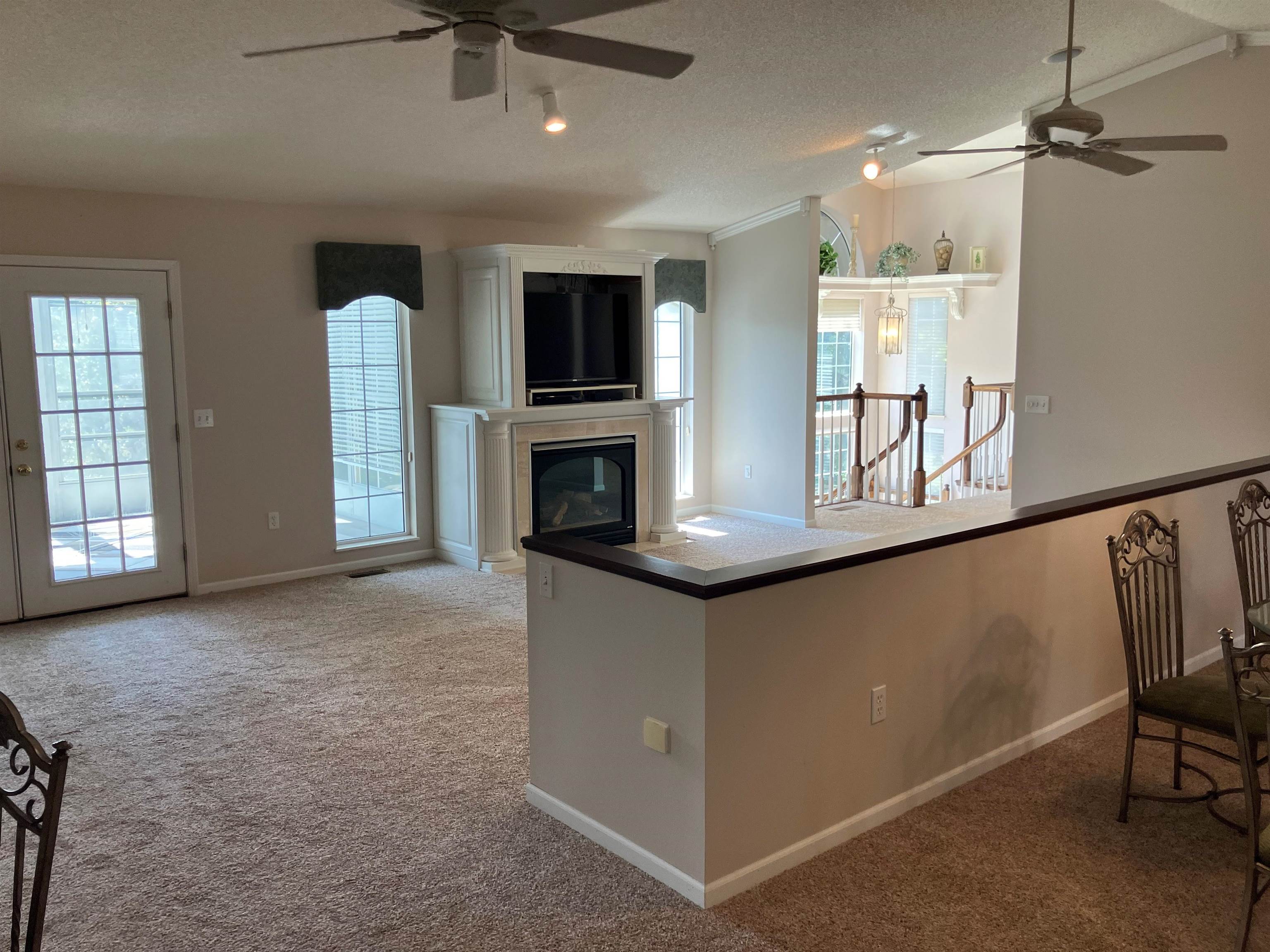 4932 Lake View Drive Property Photo 4
