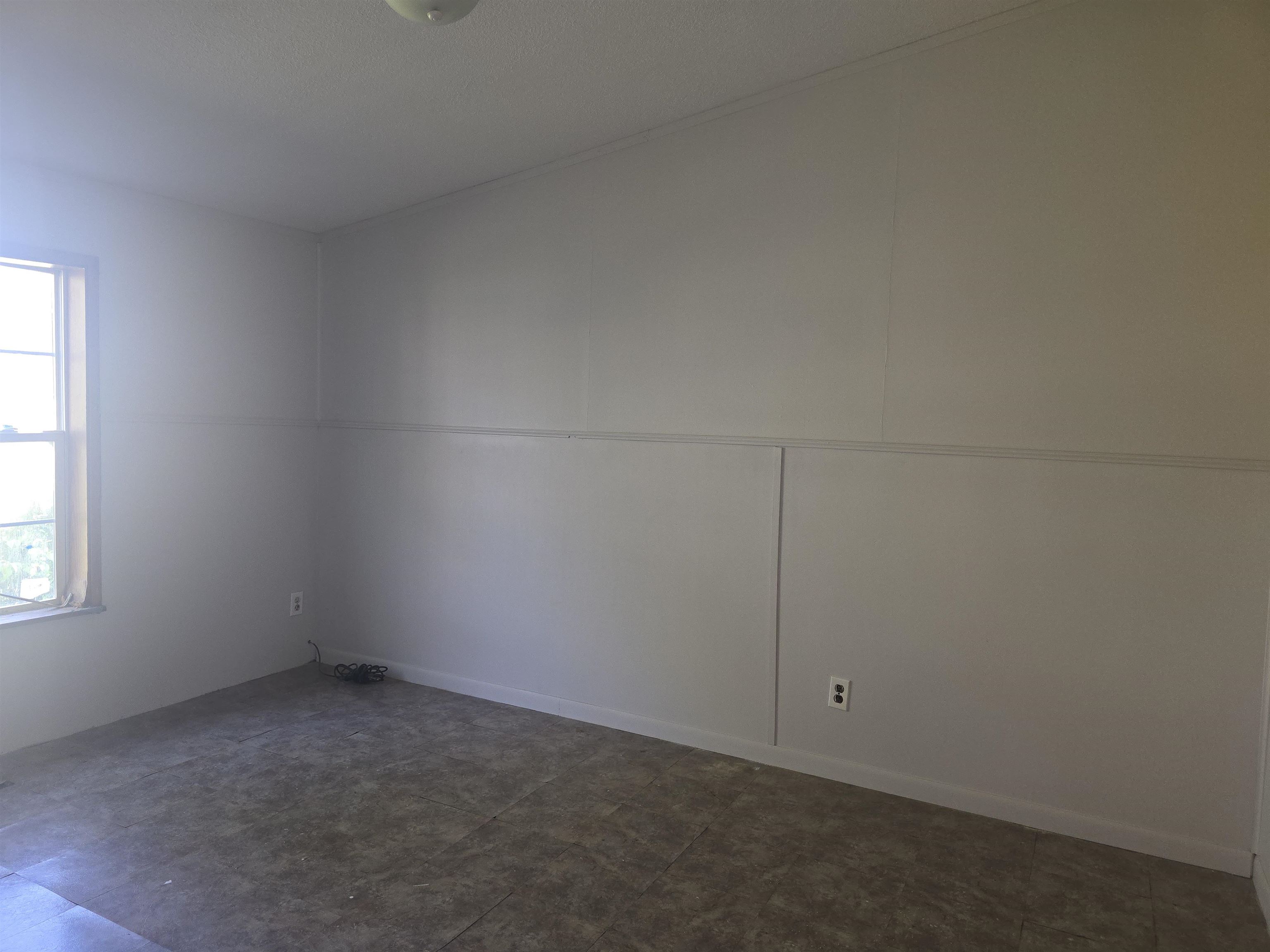 206 W 1st Avenue Property Photo 5