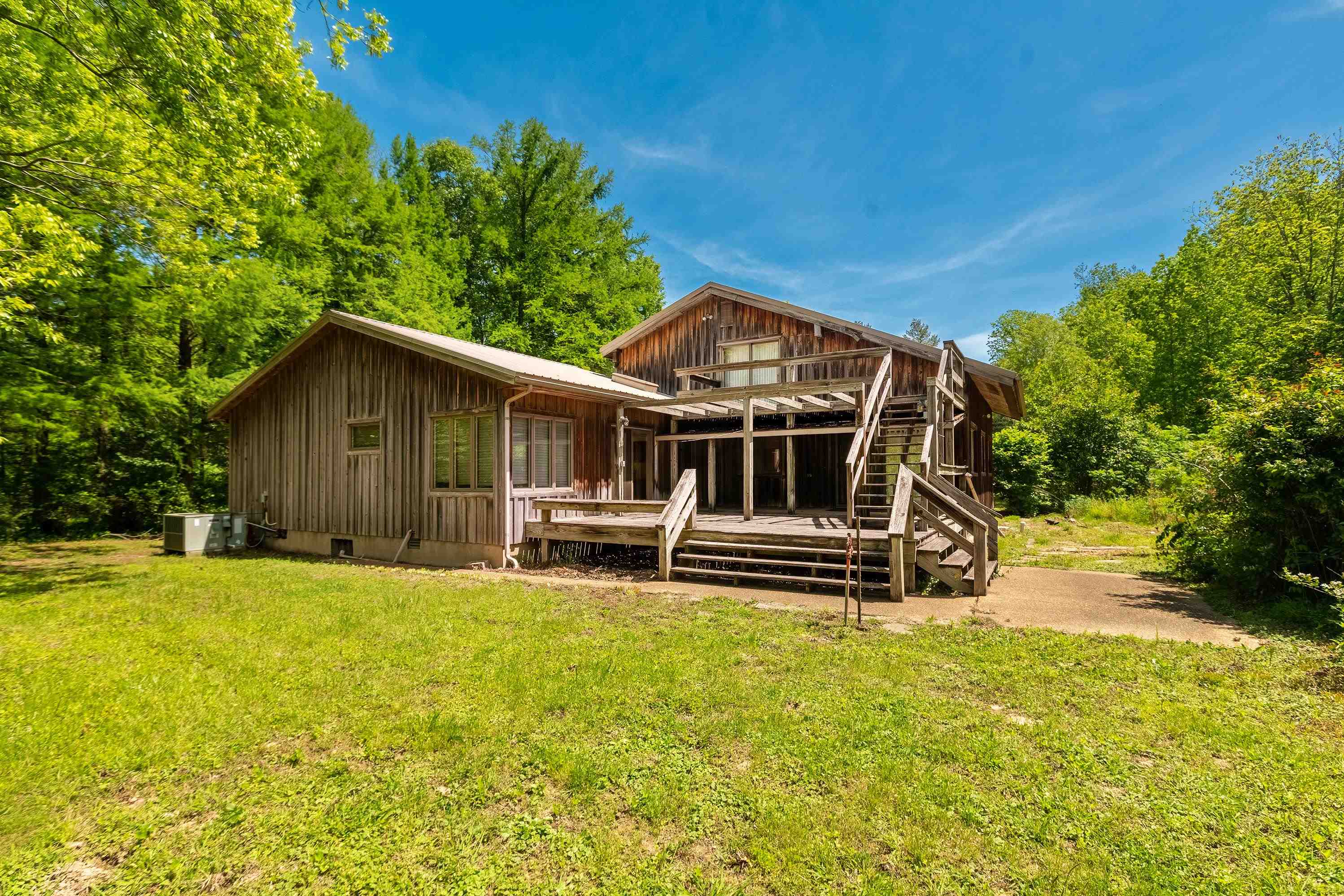 20598 Maggie Lane Property Photo 3
