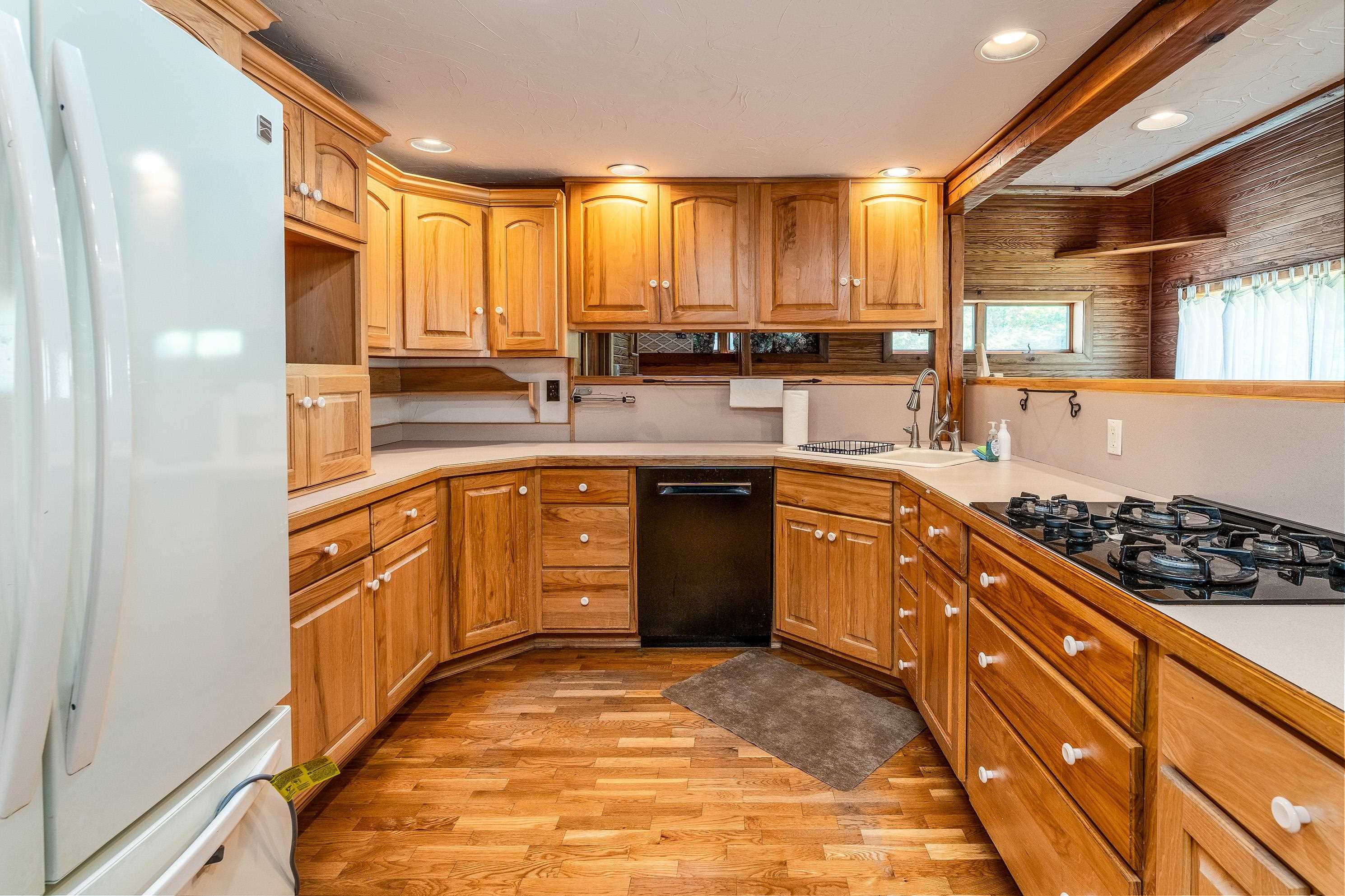 20598 Maggie Lane Property Photo 12