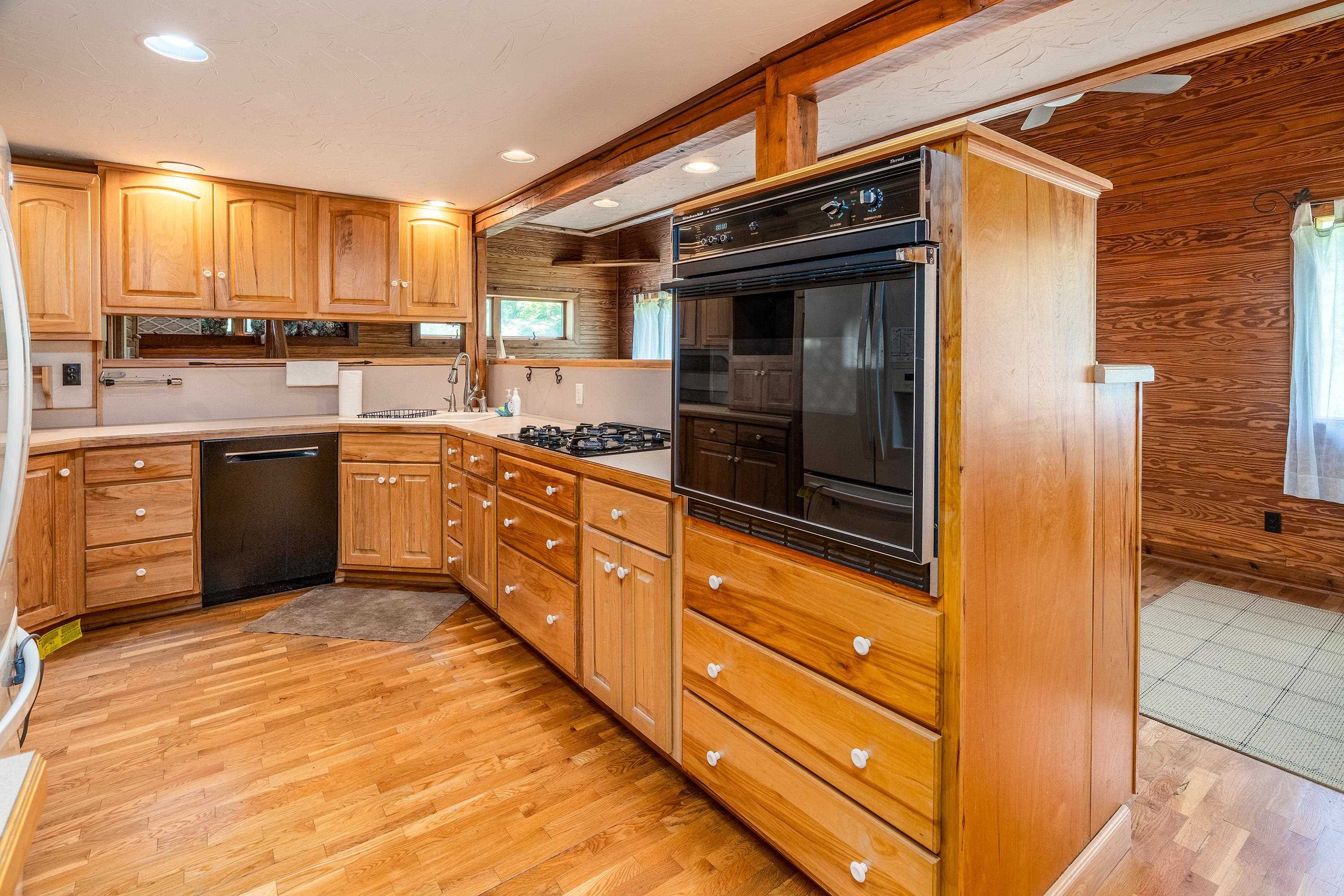 20598 Maggie Lane Property Photo 16