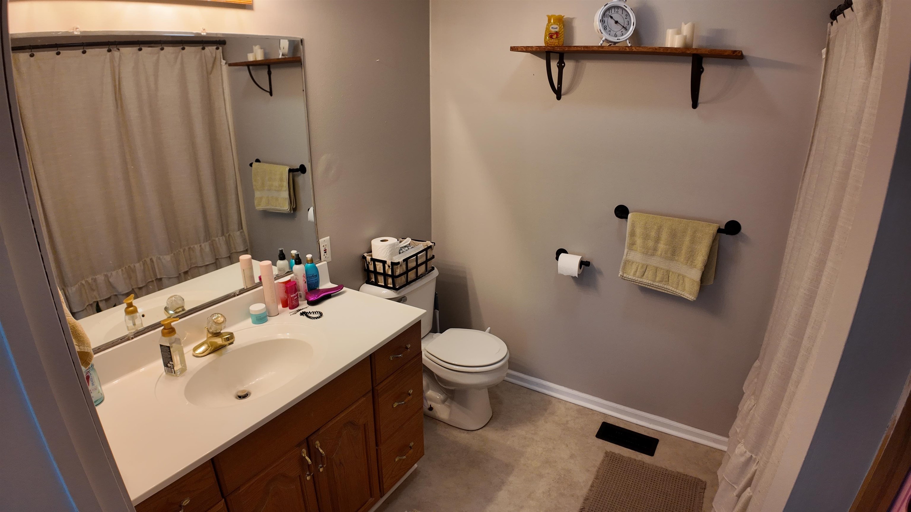 100539059 Property Photo 14