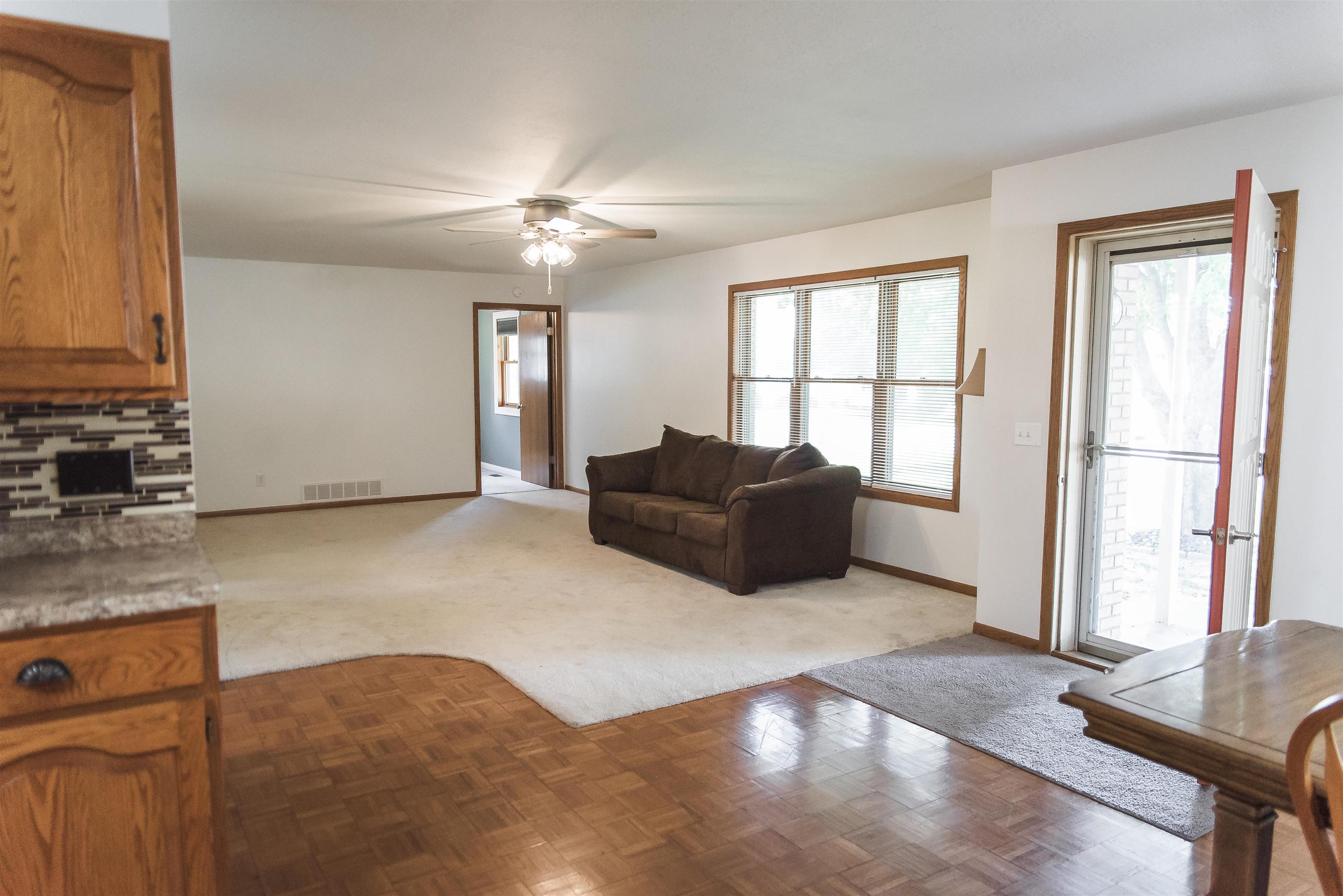 207 Ash Street Property Photo 6