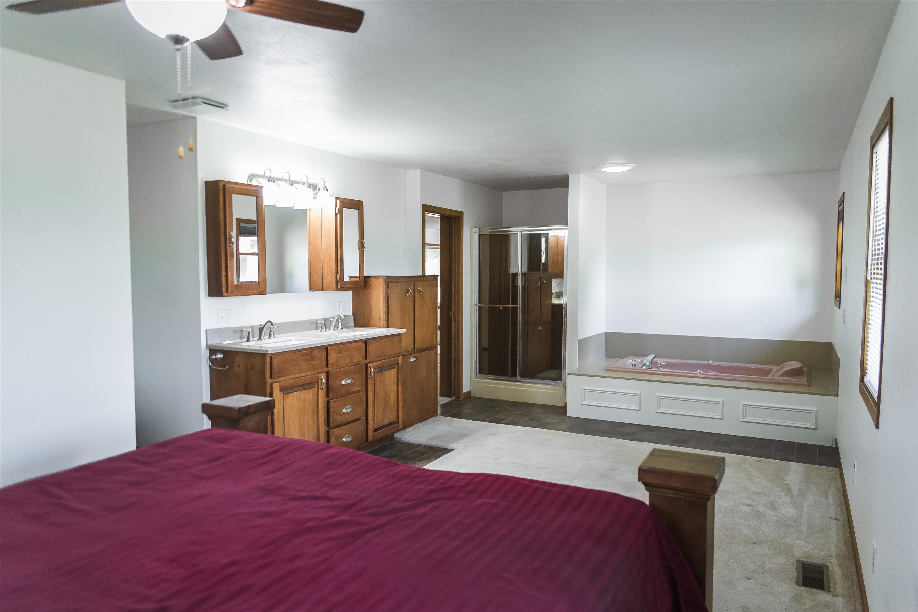 207 Ash Street Property Photo 13