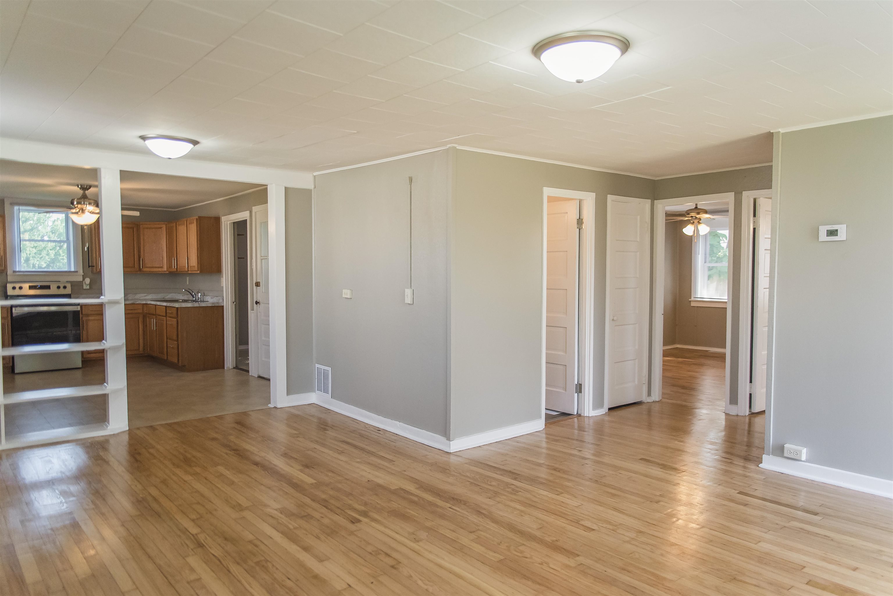 3206 Harrison Street Property Photo 4