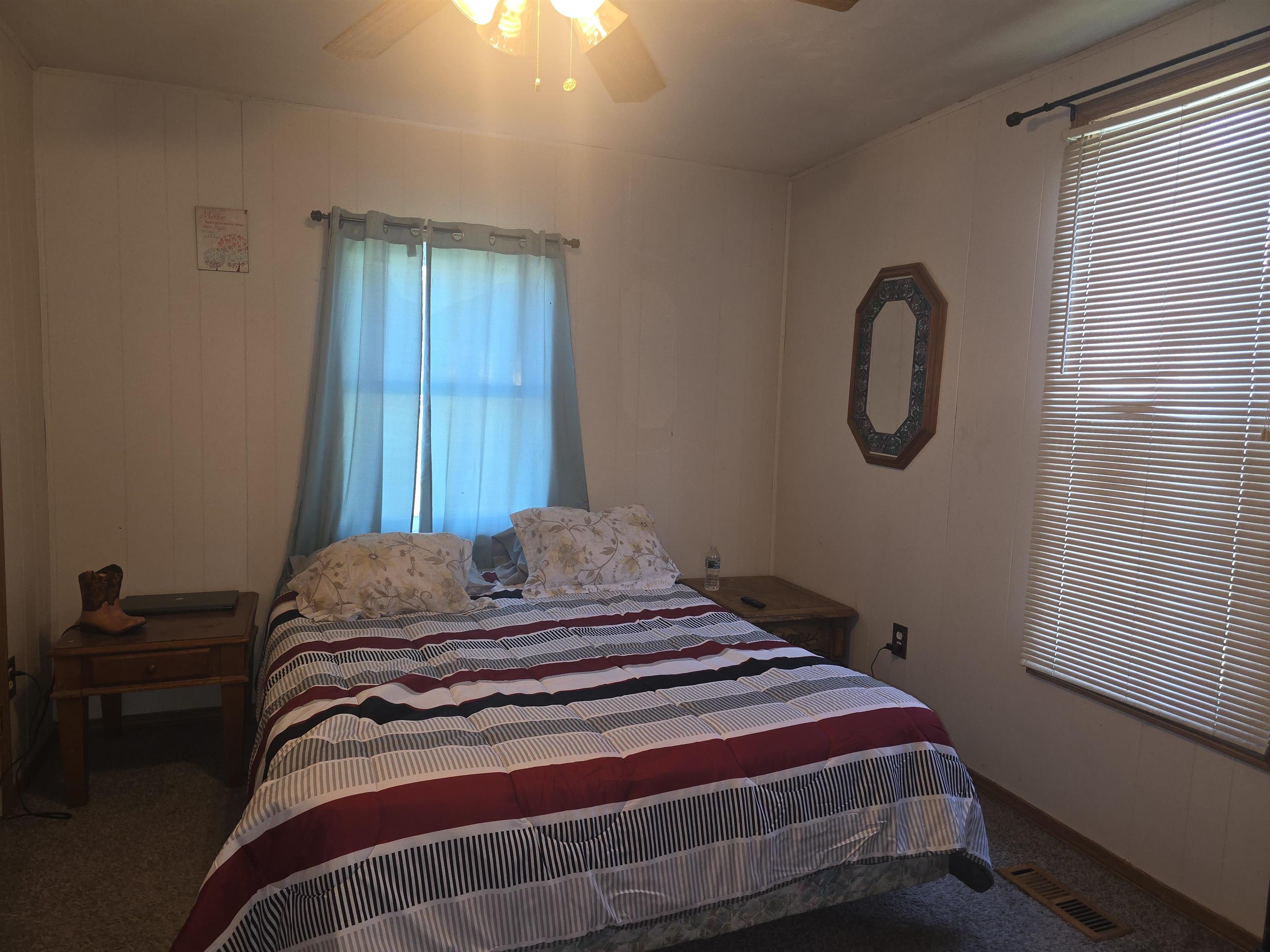 105 S Cedar Street Property Photo 21