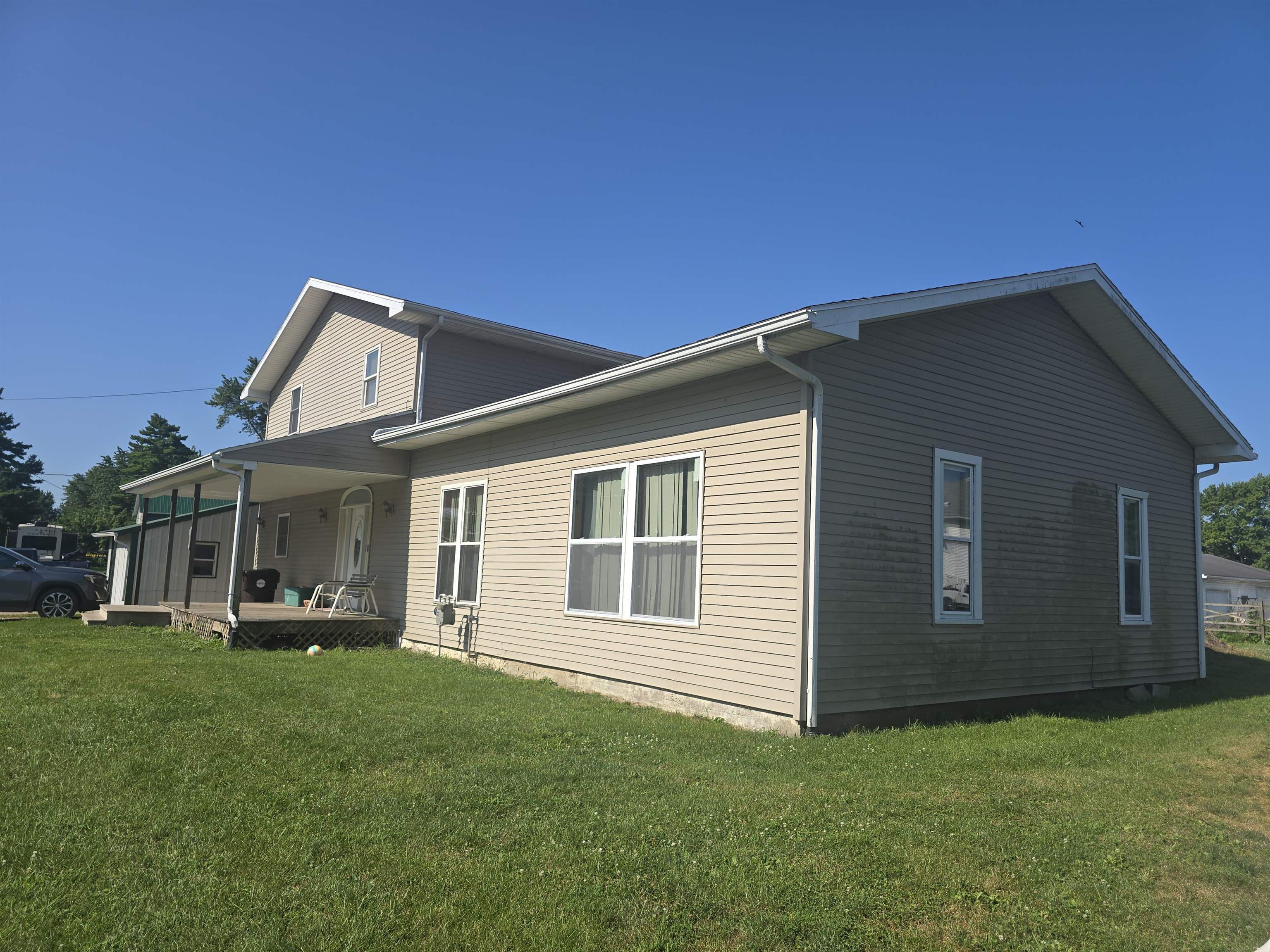 105 S Cedar Street Property Photo 28