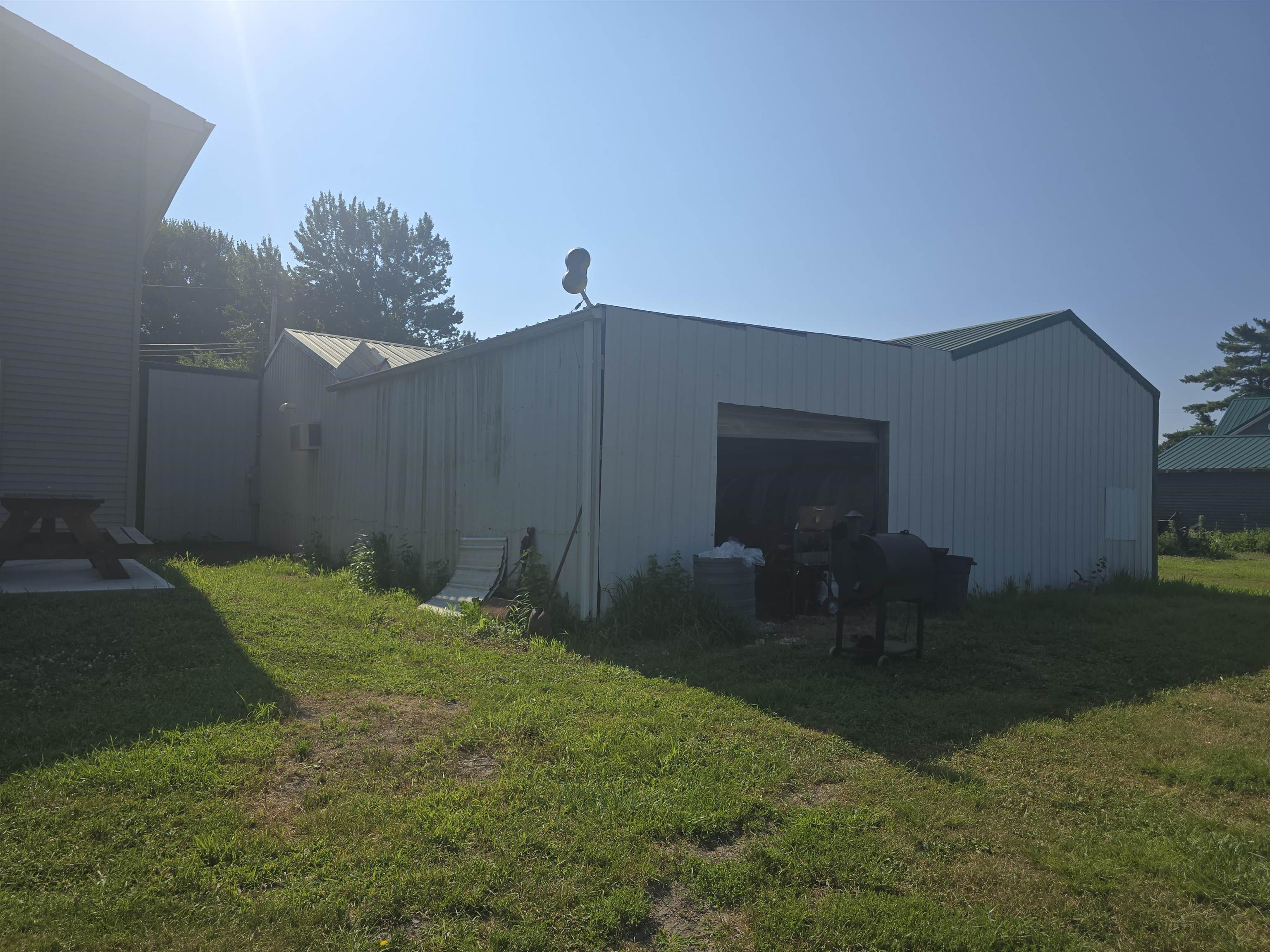 105 S Cedar Street Property Photo 33