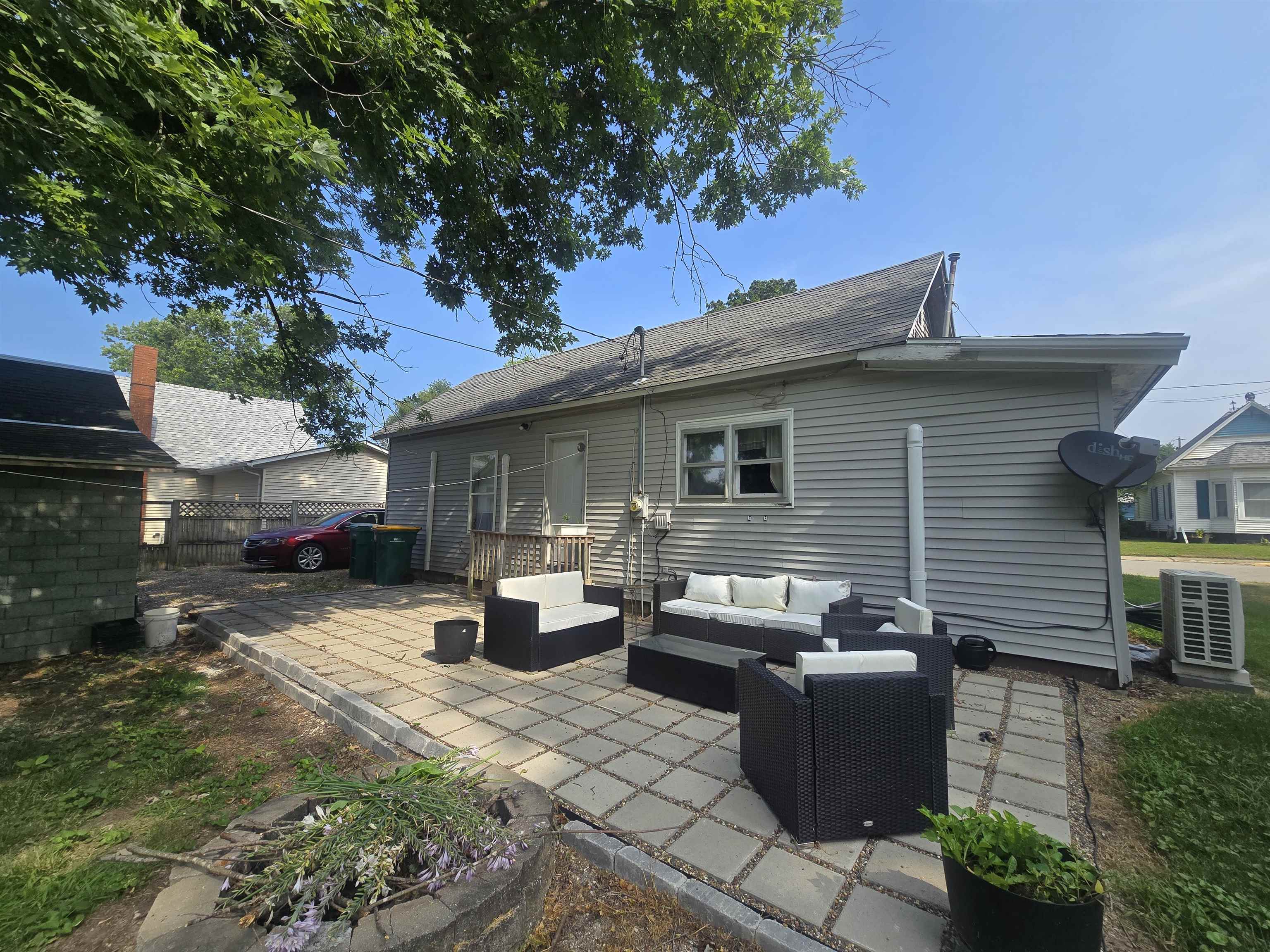 535 W Mcdonough Street Property Photo 17