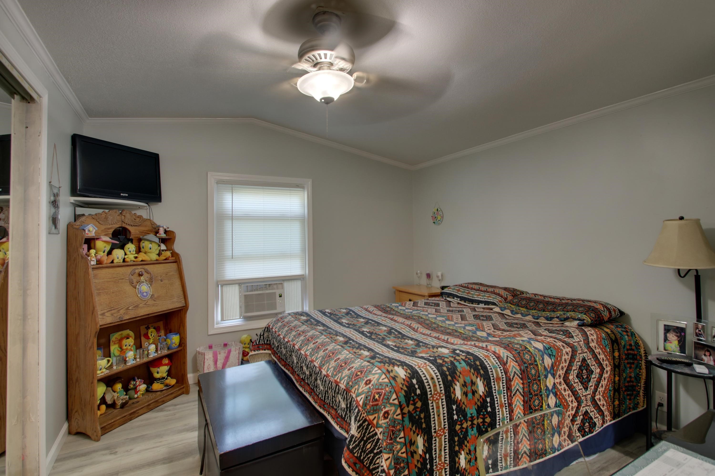 100539077 Property Photo 12