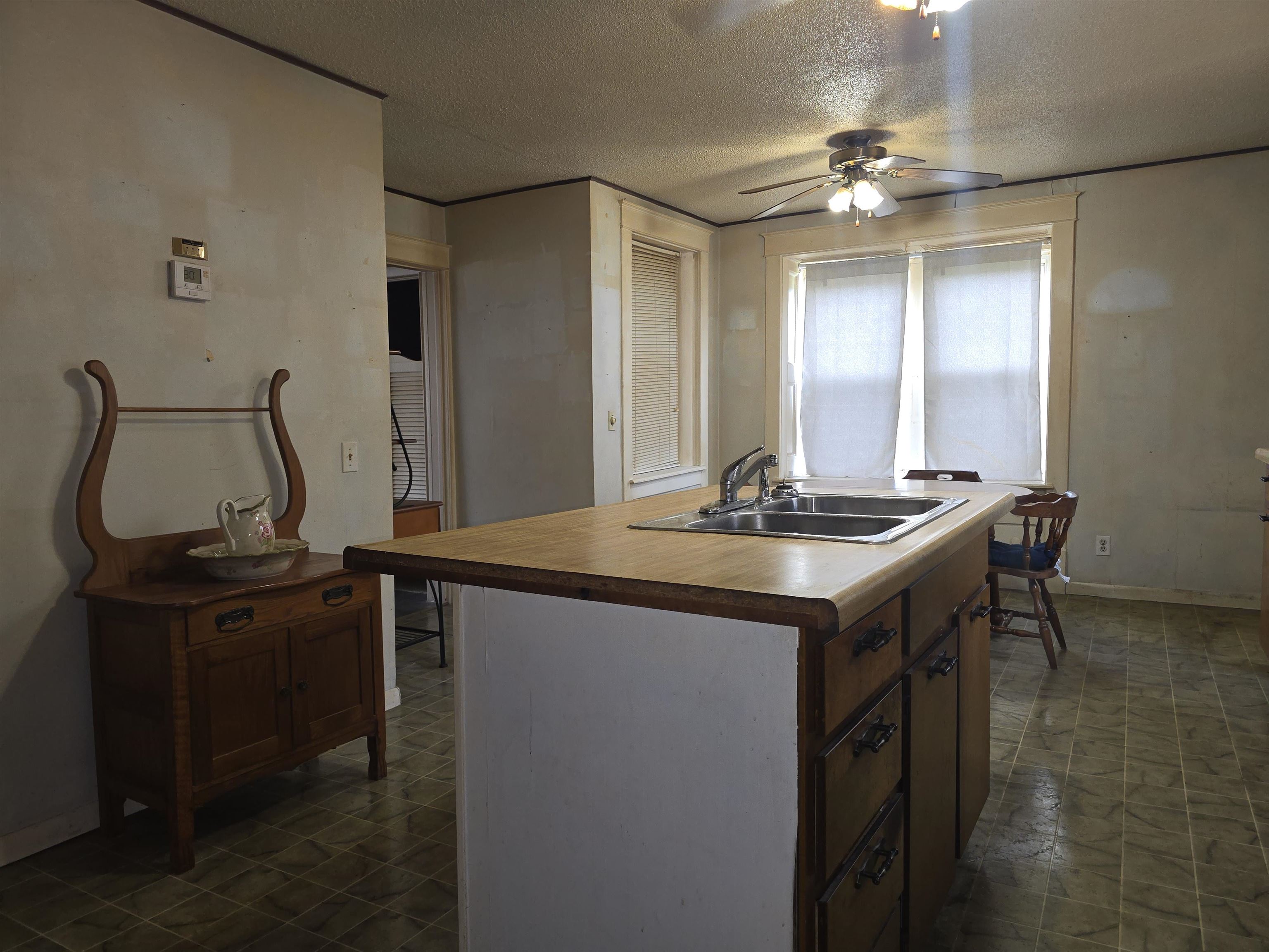 57 W Main Street Property Photo 5