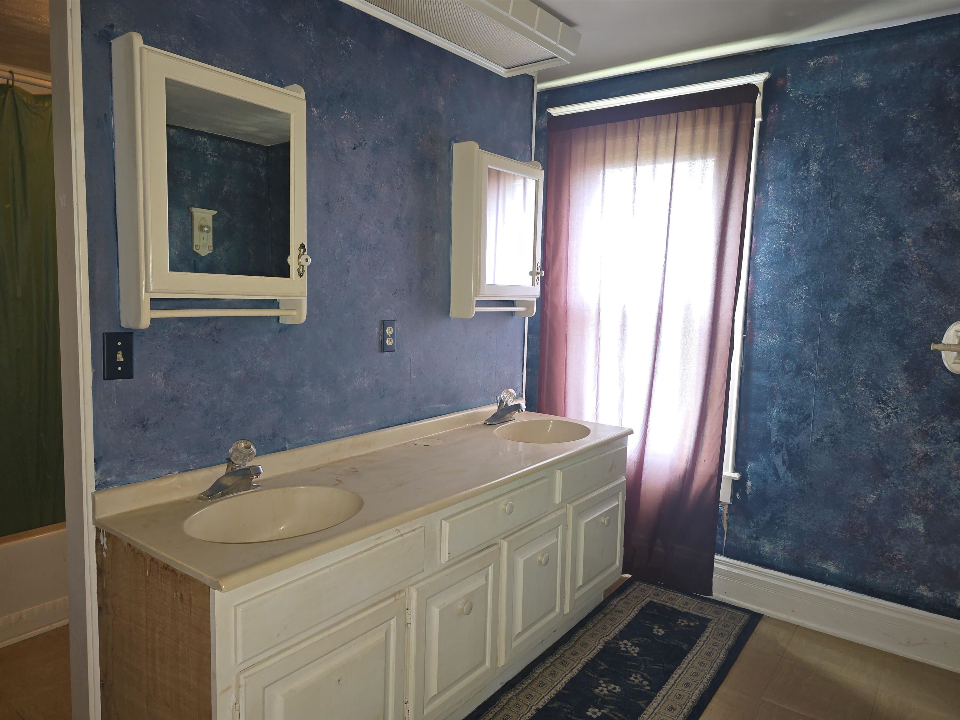 57 W Main Street Property Photo 15