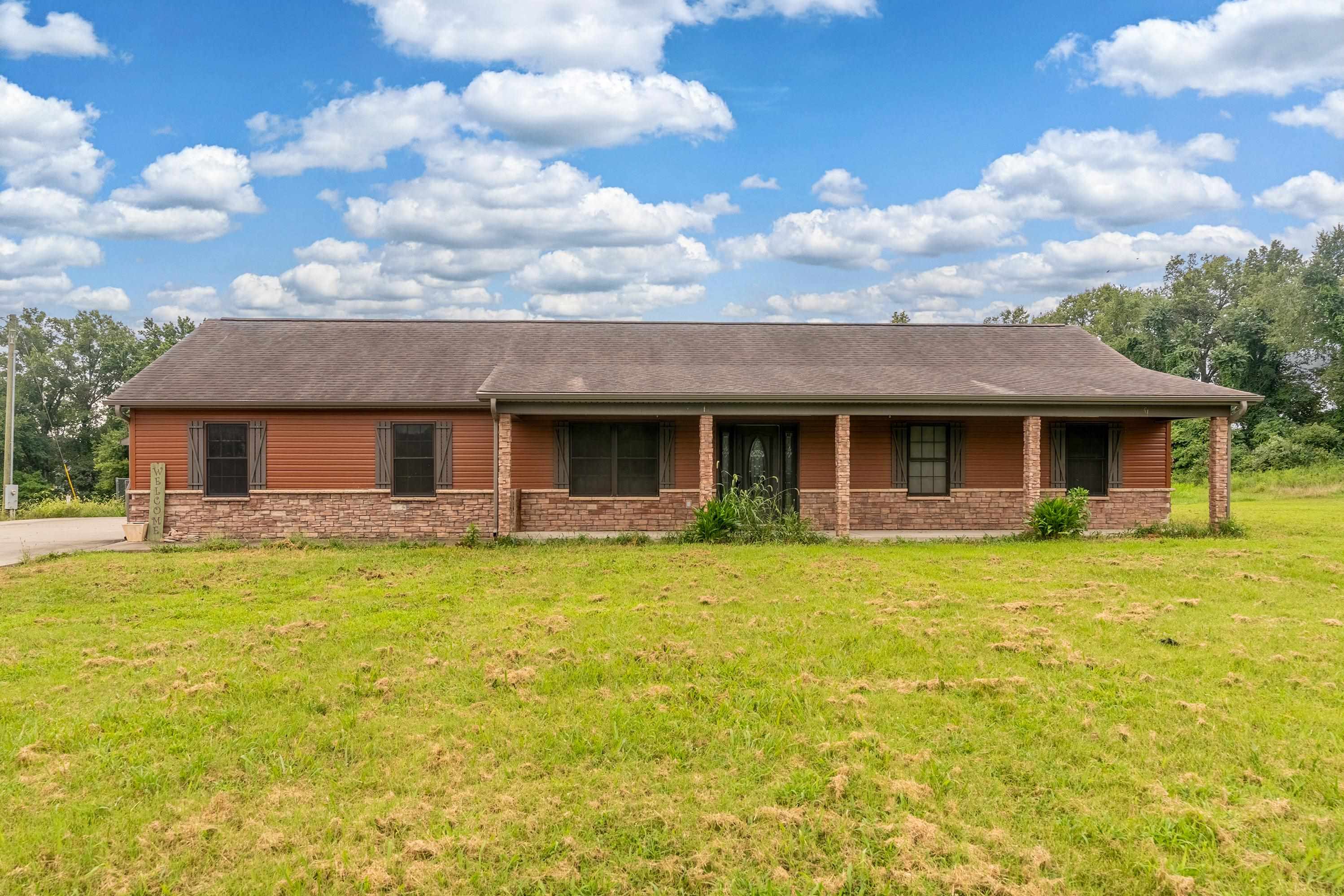 11203 Murrah Road Property Photo 3