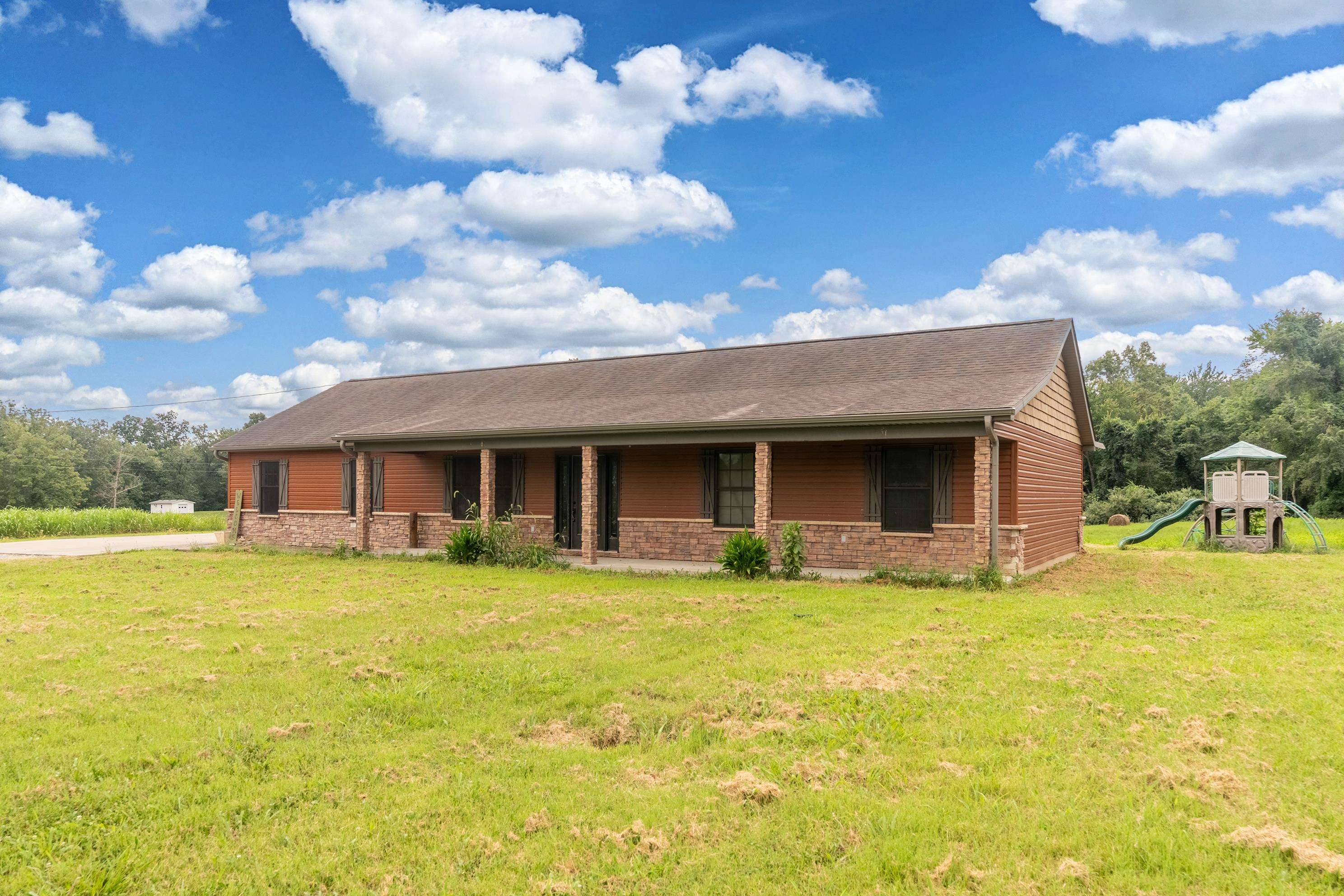11203 Murrah Road Property Photo 4