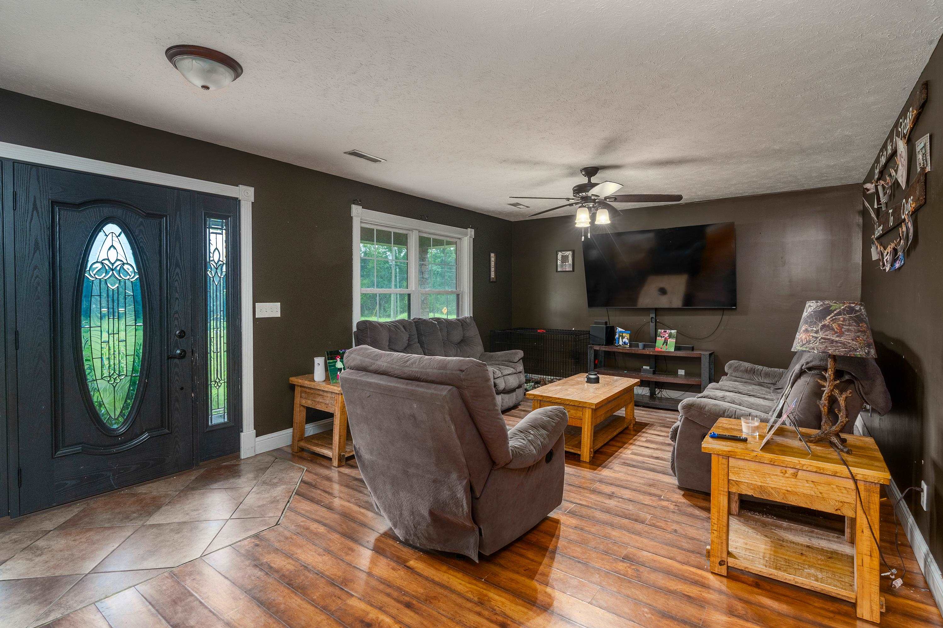 11203 Murrah Road Property Photo 6