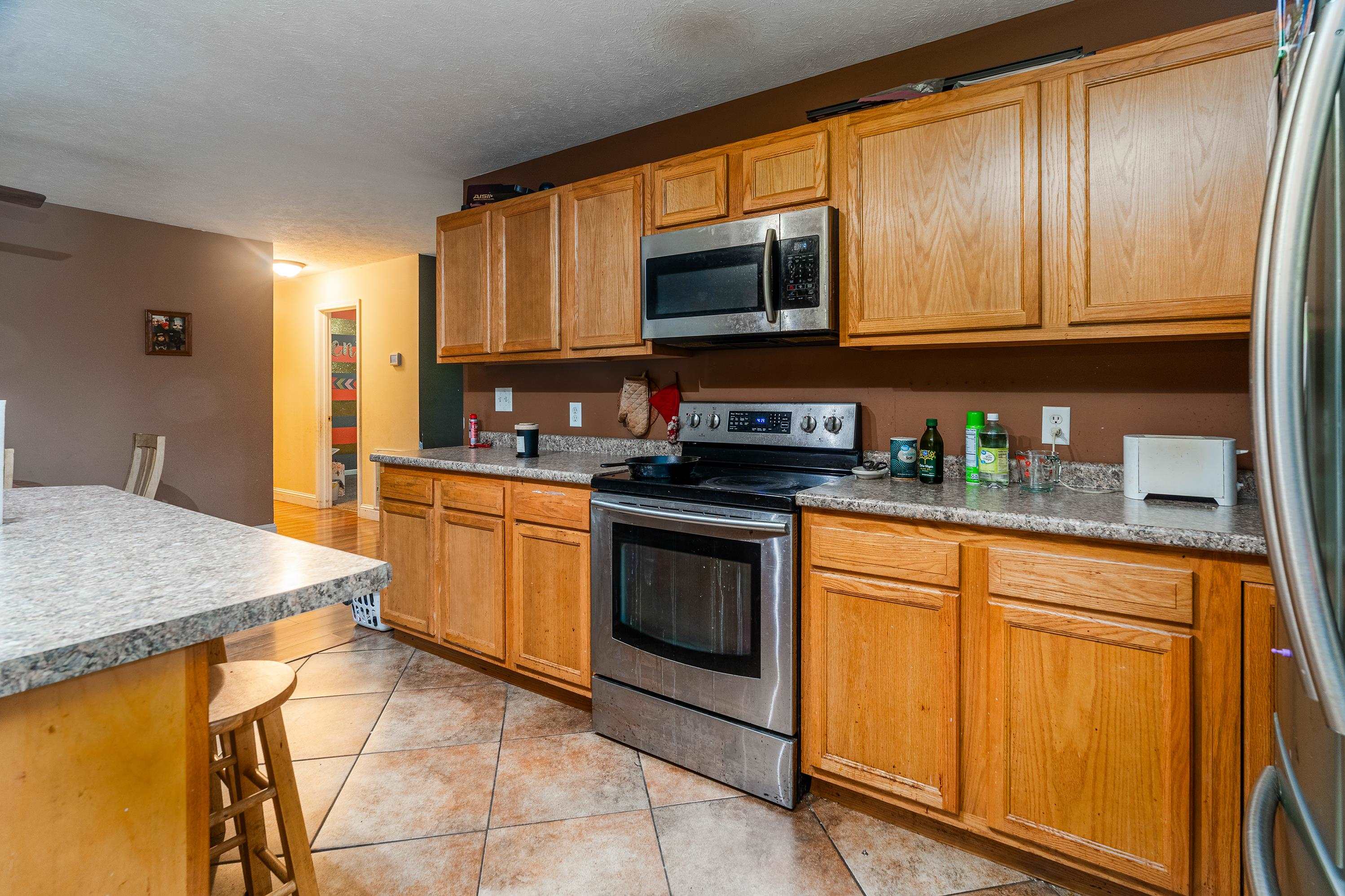 11203 Murrah Road Property Photo 10