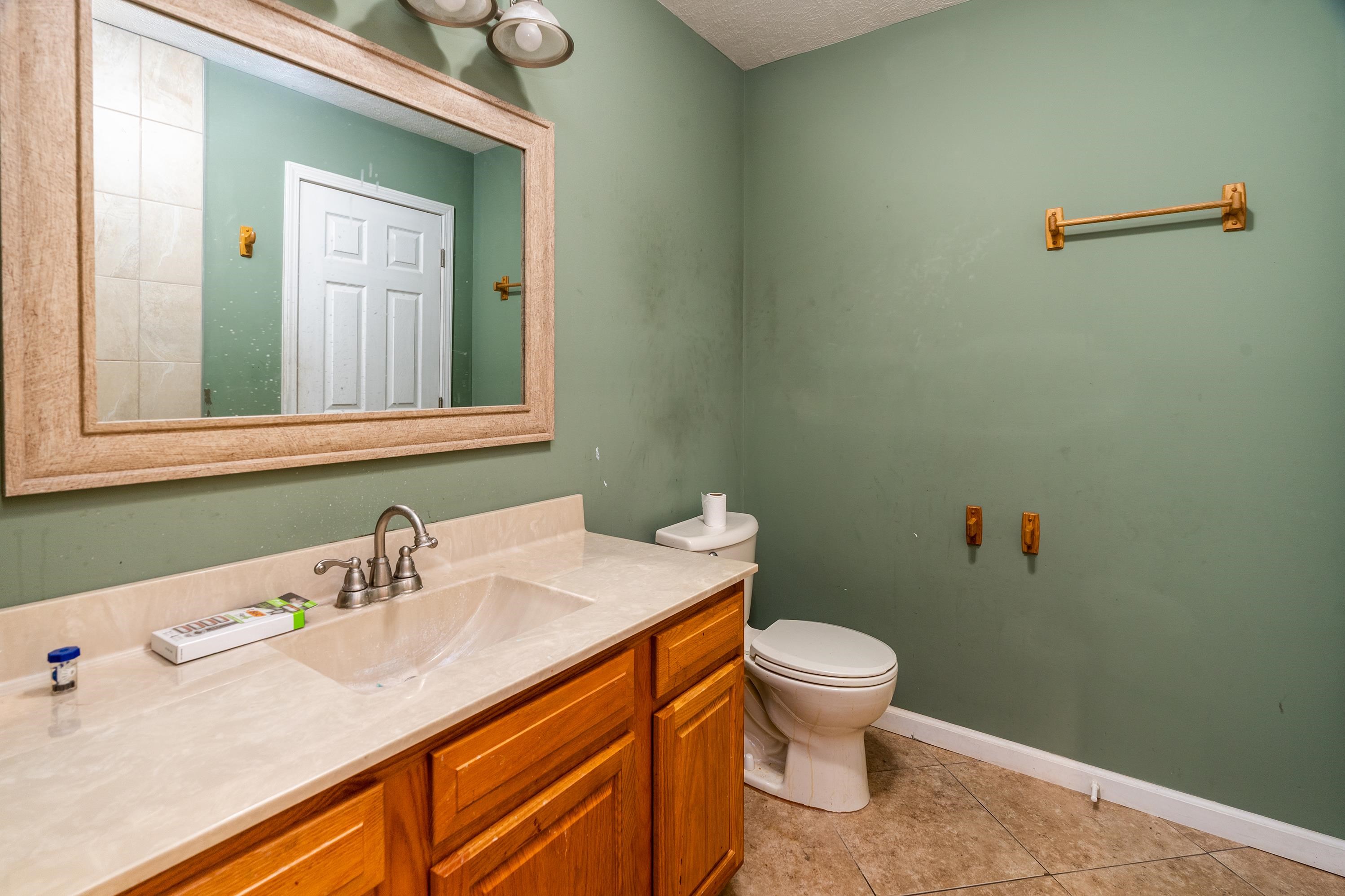 11203 Murrah Road Property Photo 14